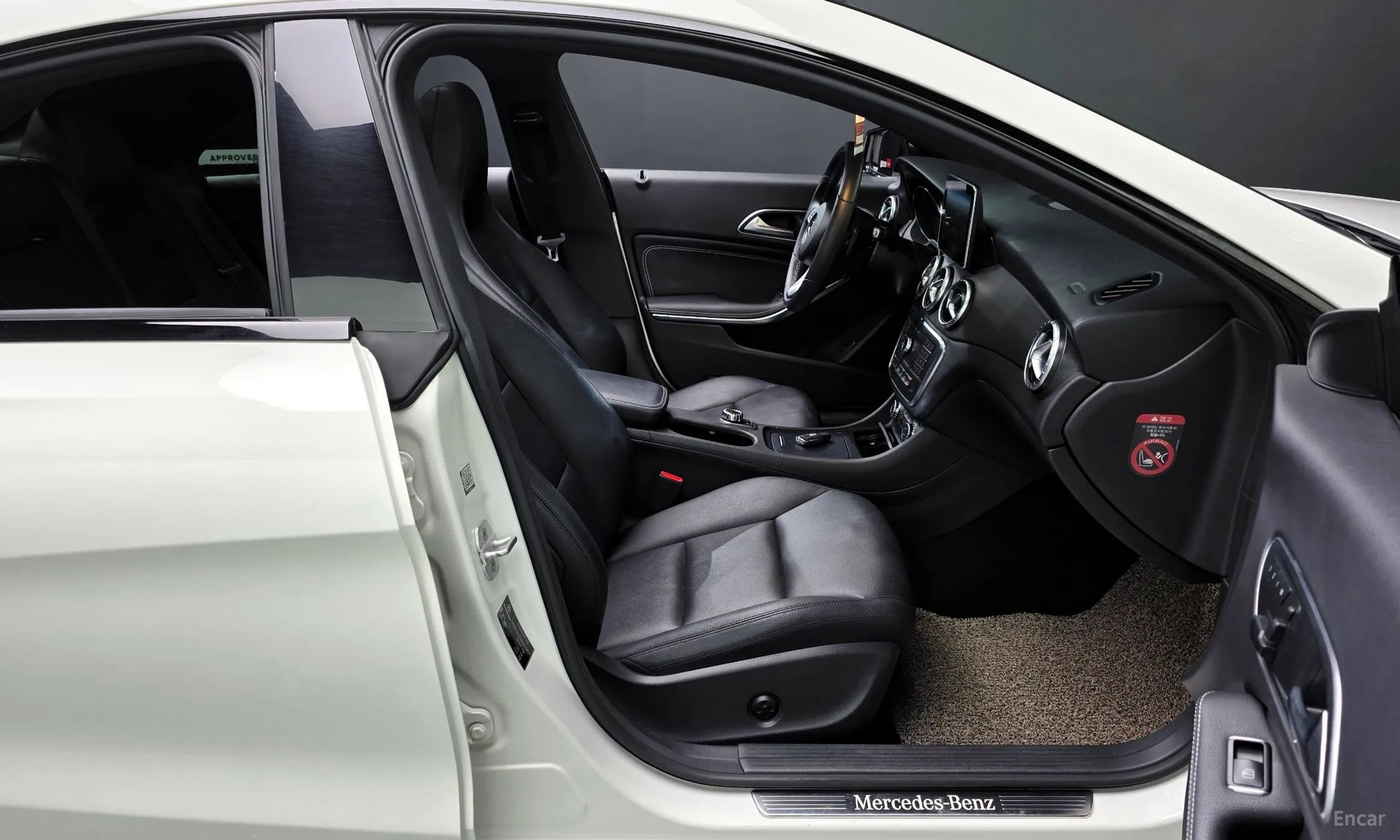 Mercedes Benz CLA-Class C117 превью 10
