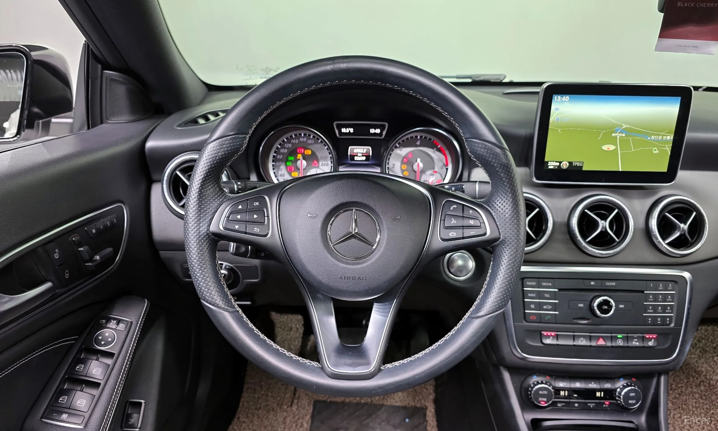 Mercedes Benz CLA-Class C117 превью 13