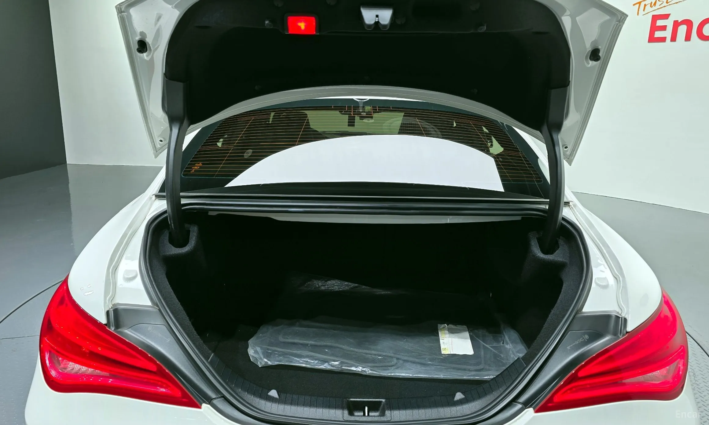 Mercedes Benz CLA-Class C117 превью 20
