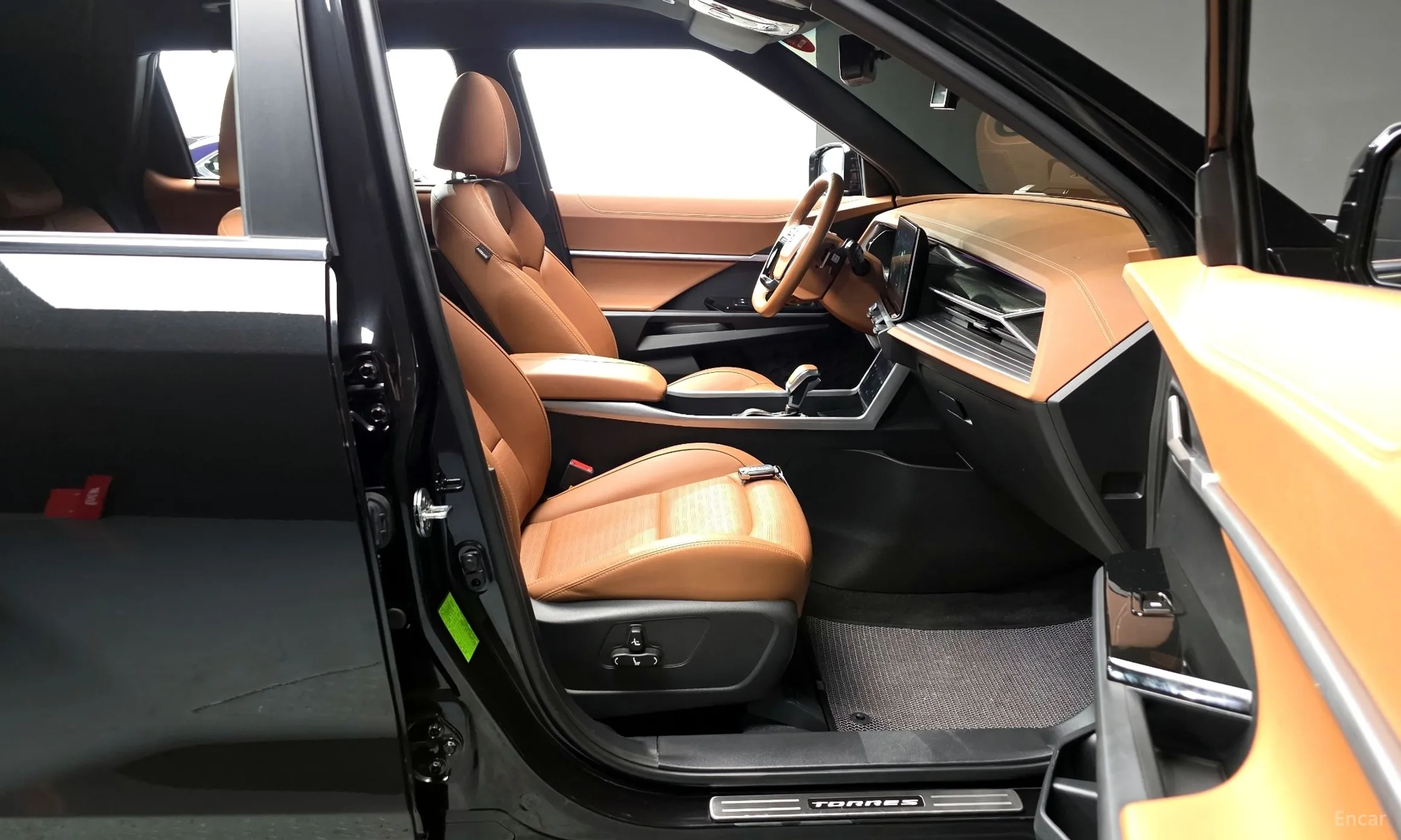 KG Mobility (SsangYong) Torres превью 11