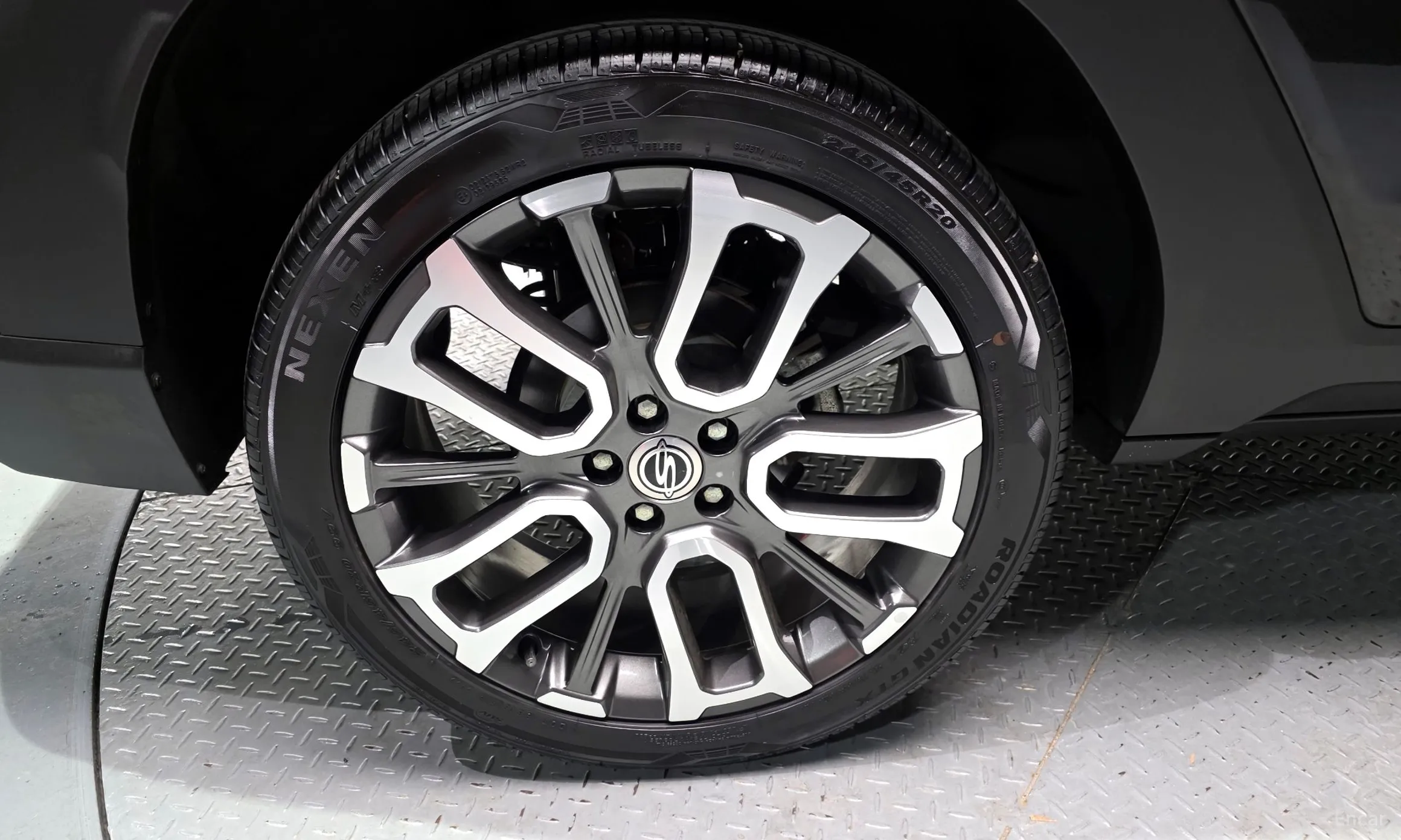 KG Mobility (SsangYong) Torres превью 5