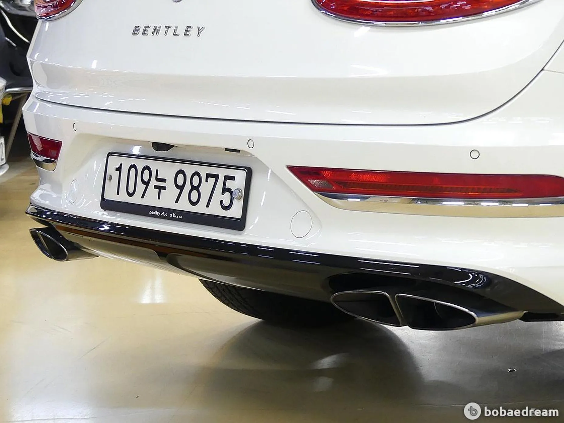 Bentley Bentayga превью 4