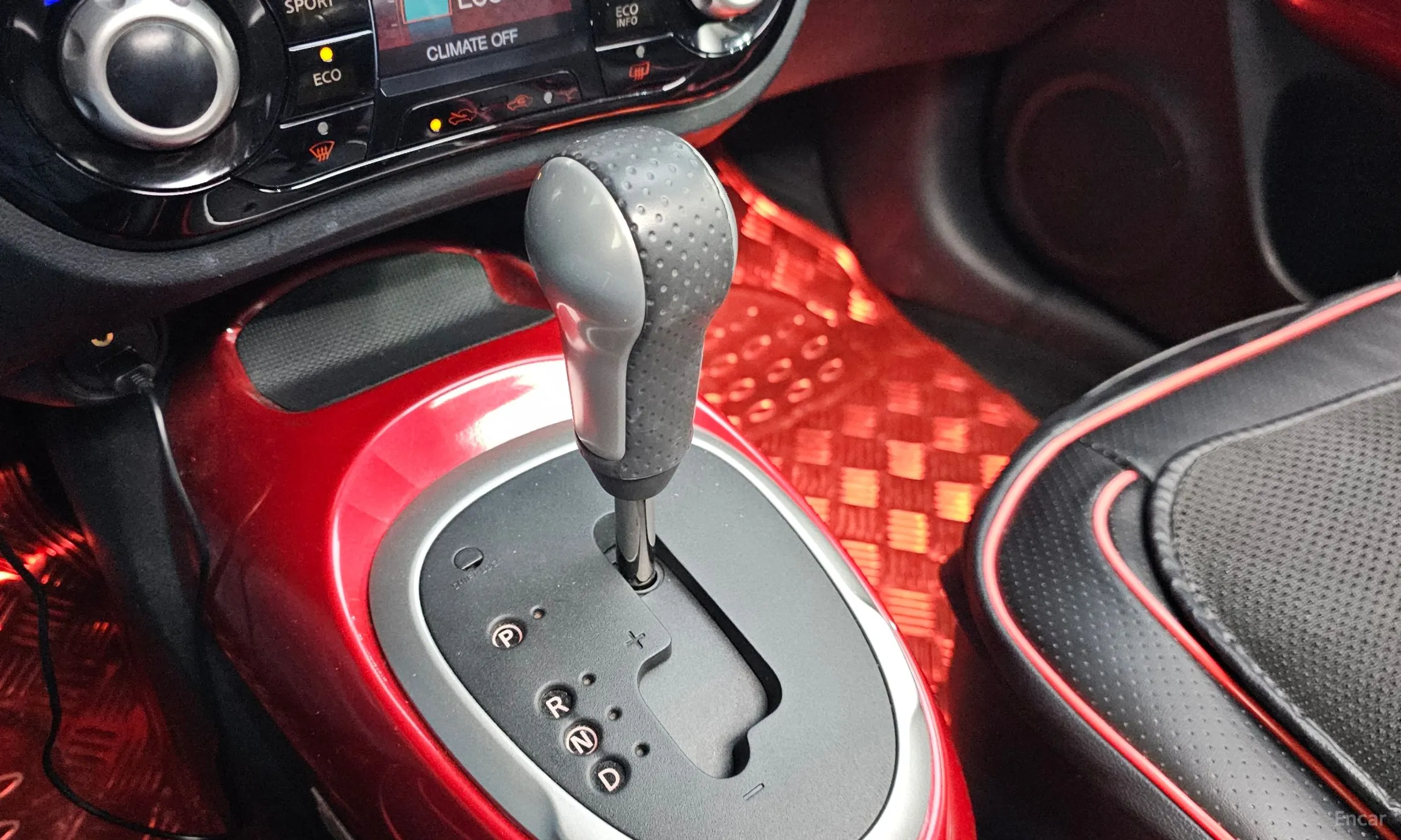 Nissan Juke превью 9