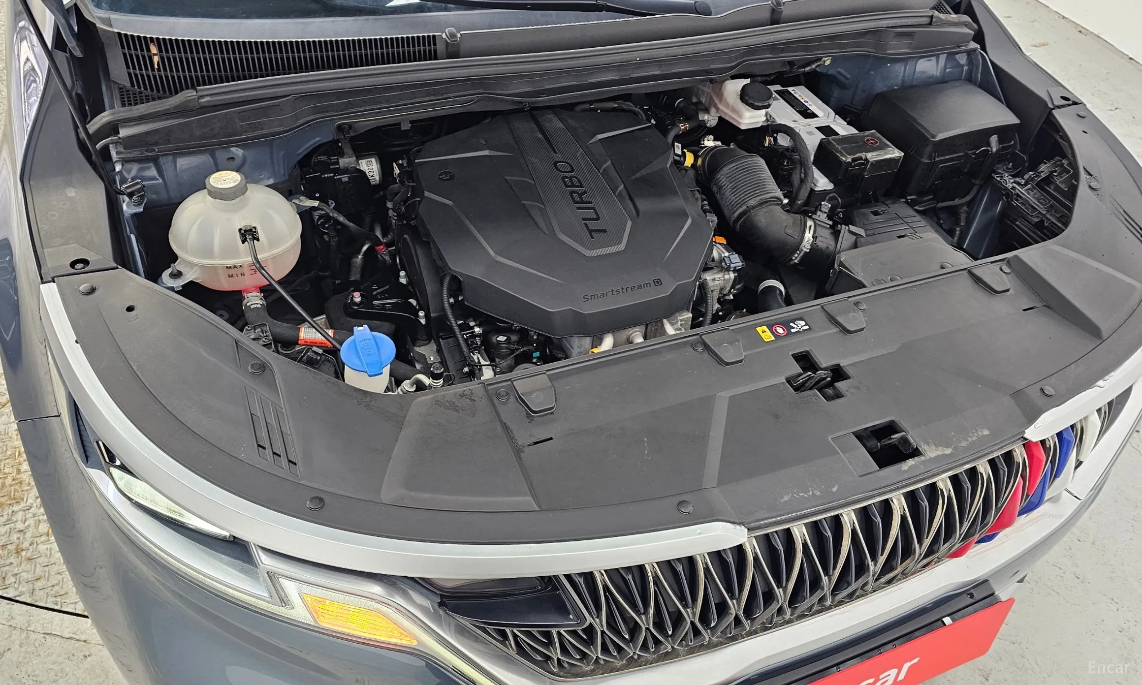Kia Carnival Gen 4 превью 6