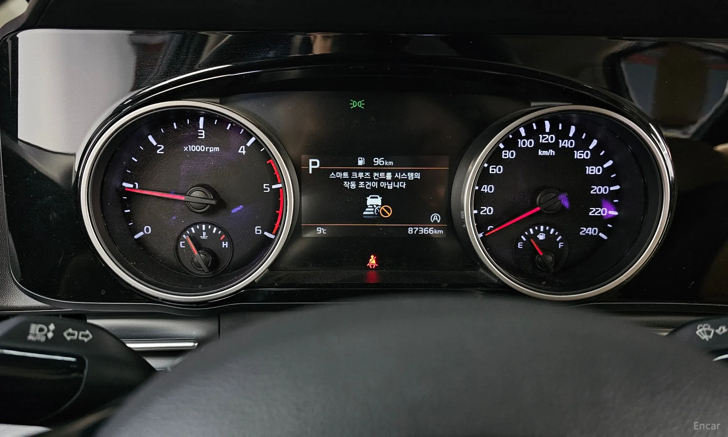 Kia Carnival Gen 4 превью 8