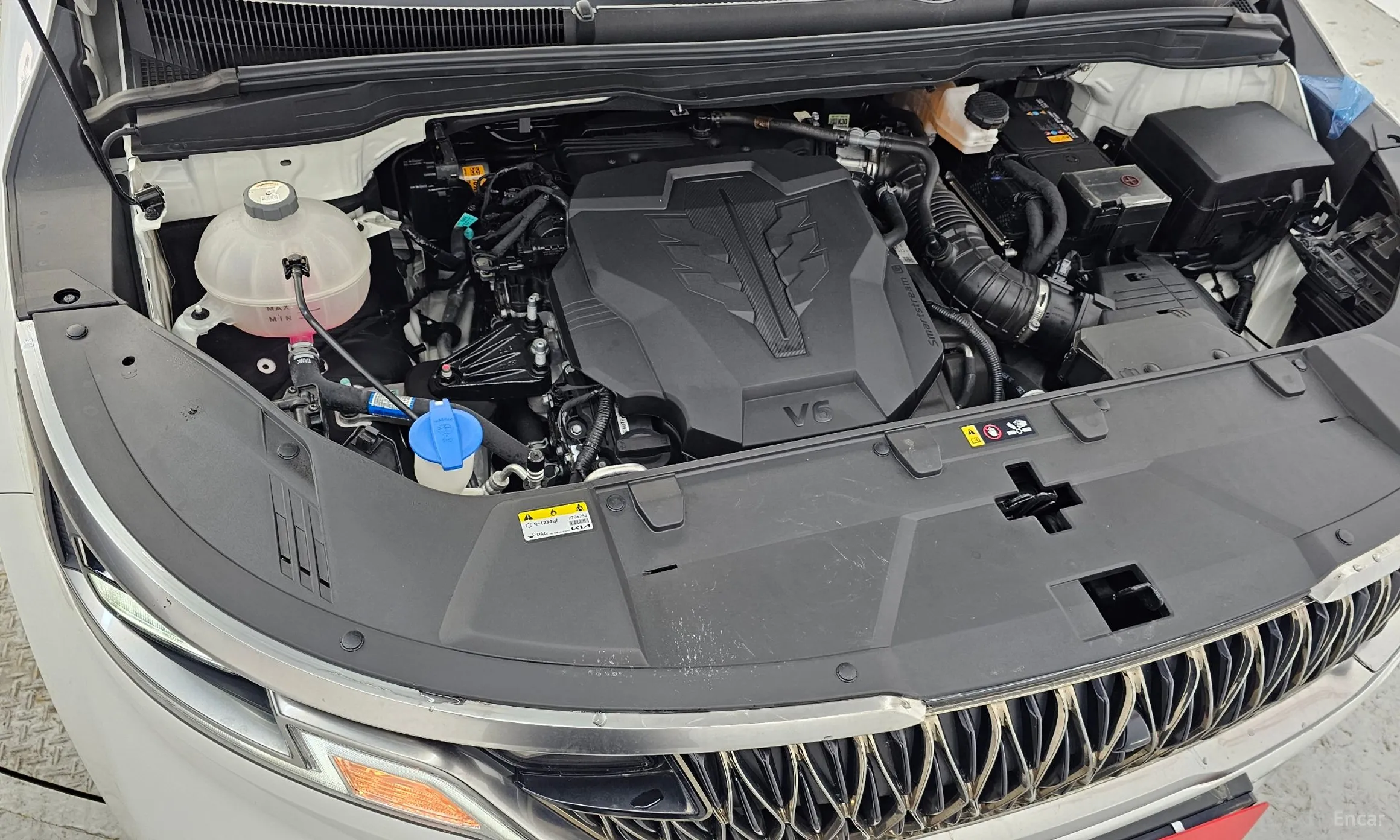 Kia Carnival Gen 4 превью 6