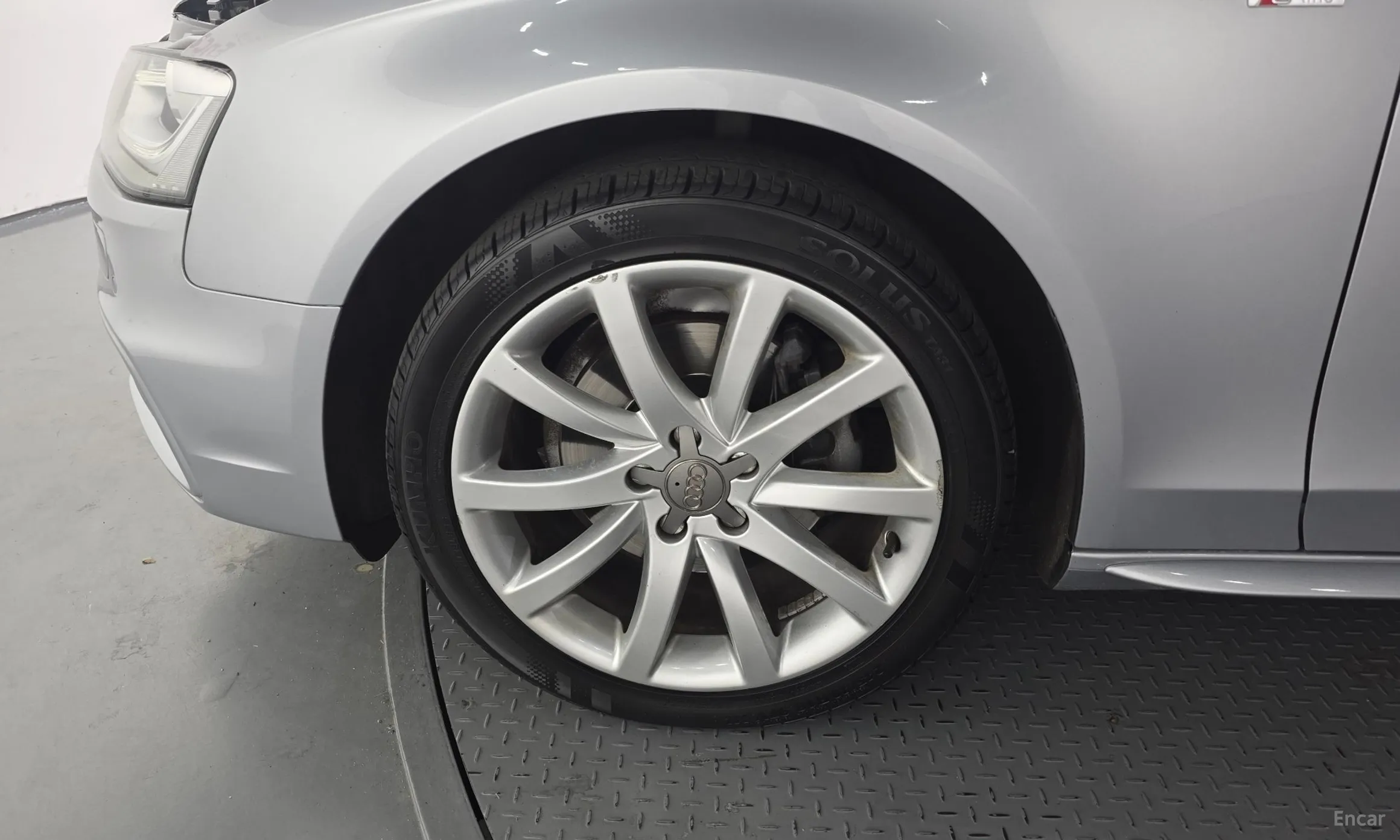 Audi New A4 превью 5