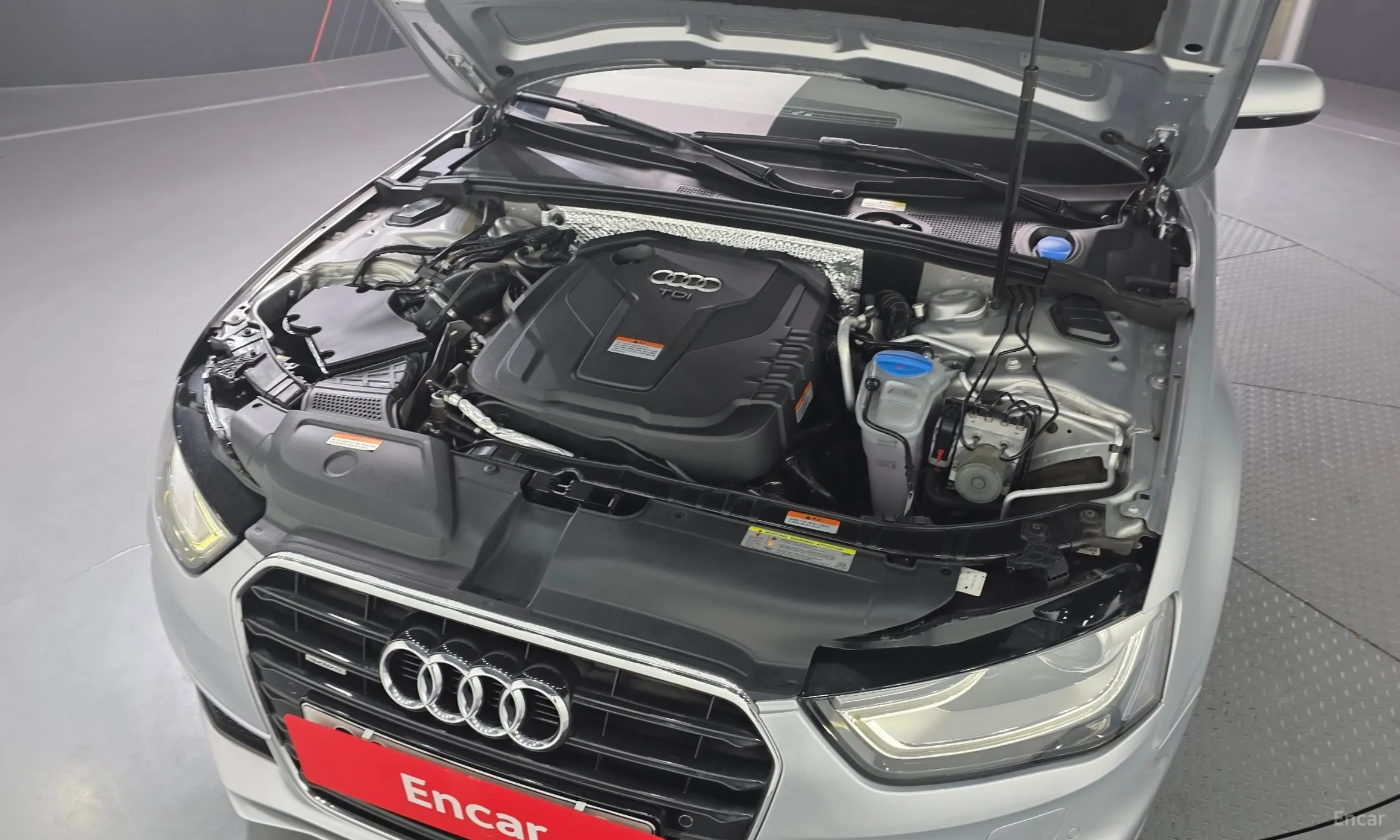 Audi New A4 превью 6