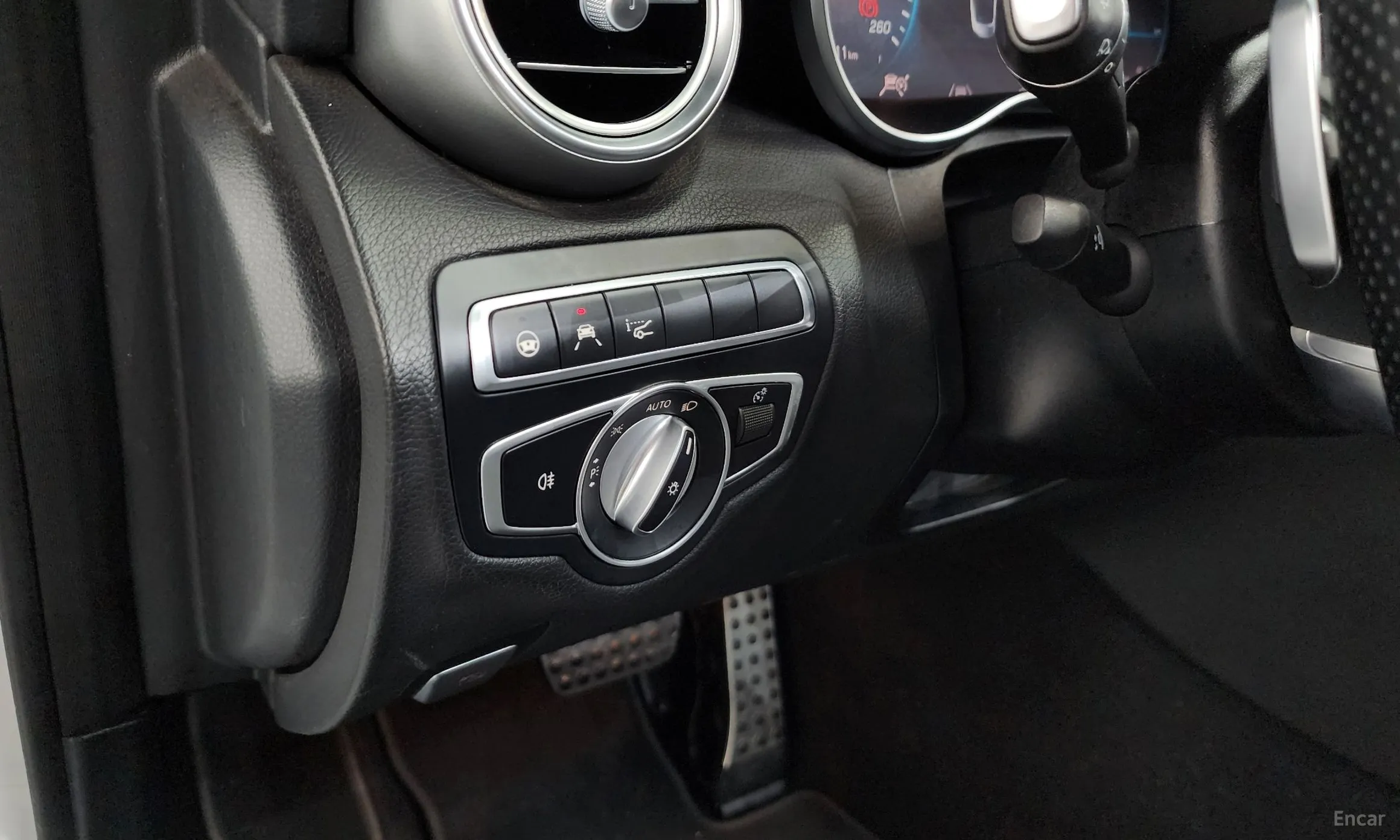Mercedes Benz C-Class W205 превью 14
