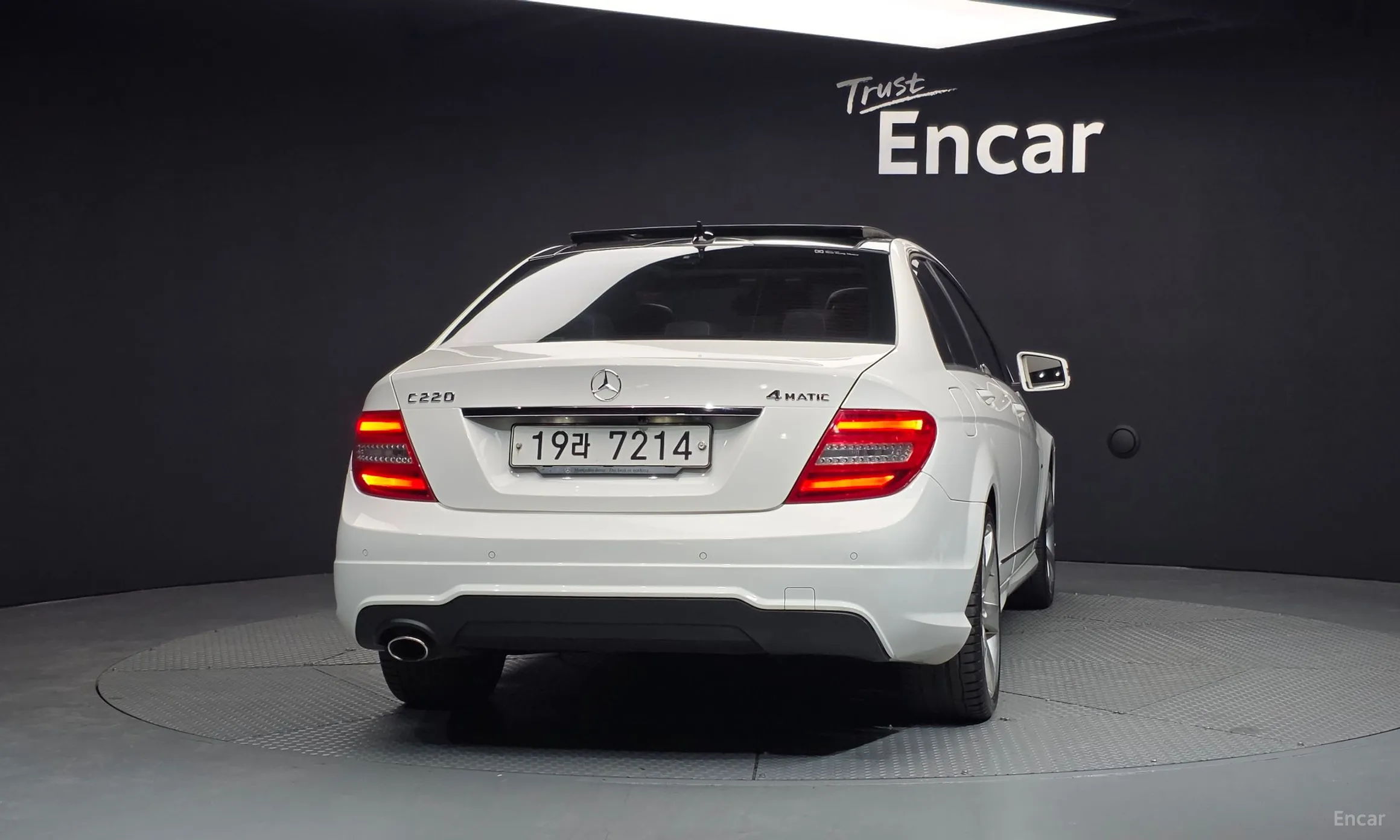 Mercedes Benz C-Class W204 превью 4