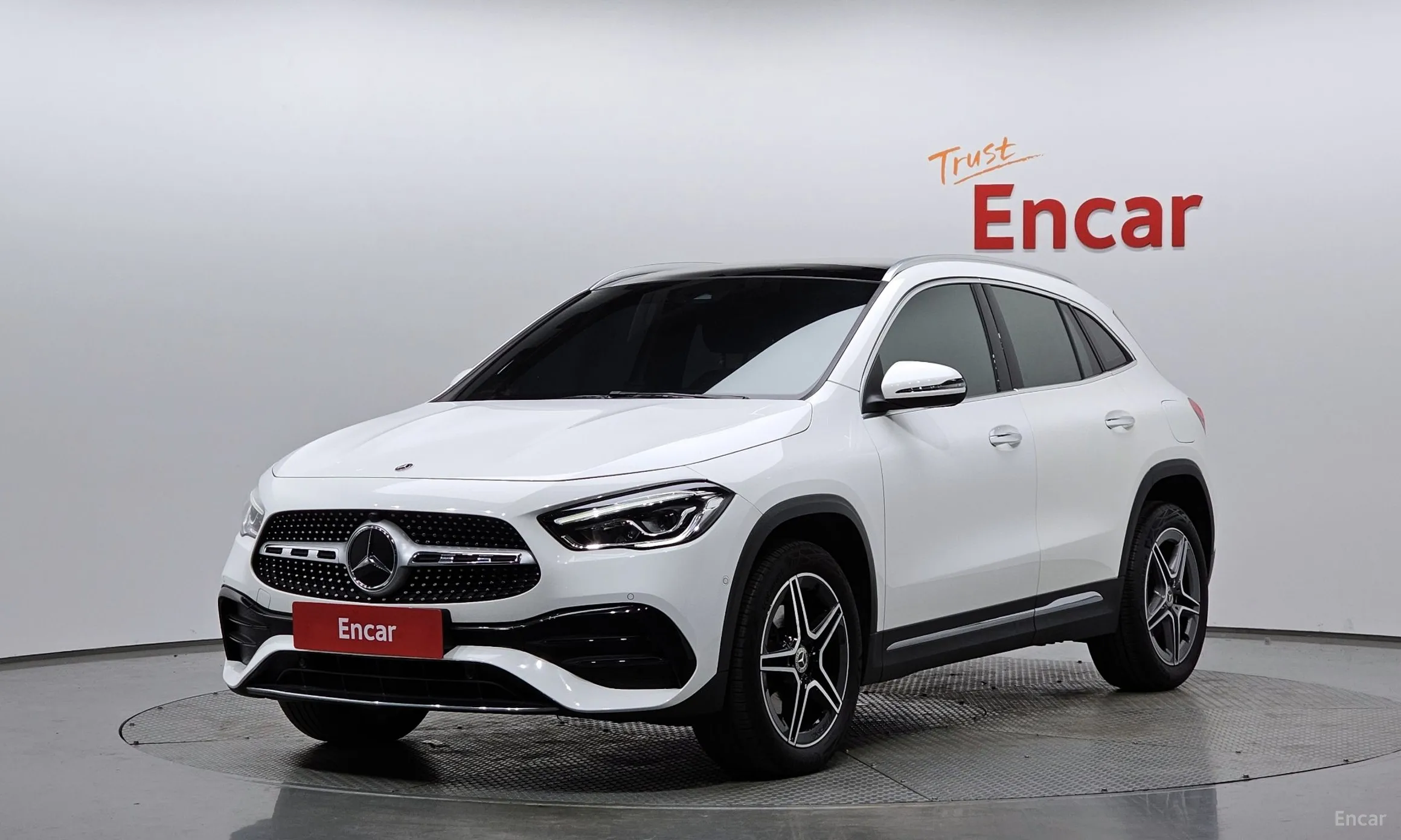 Mercedes Benz GLA-Class H247