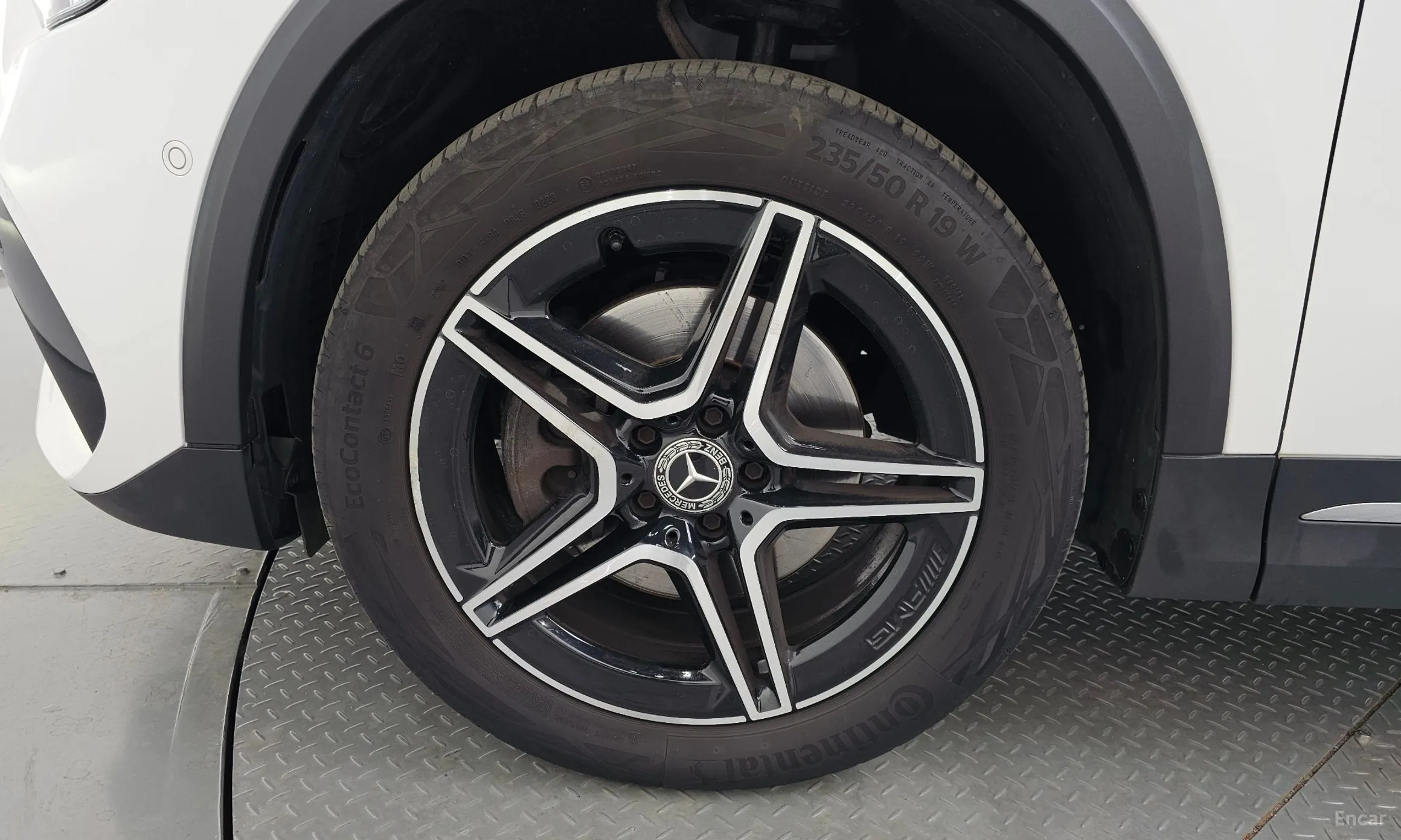 Mercedes Benz GLA-Class H247 превью 5