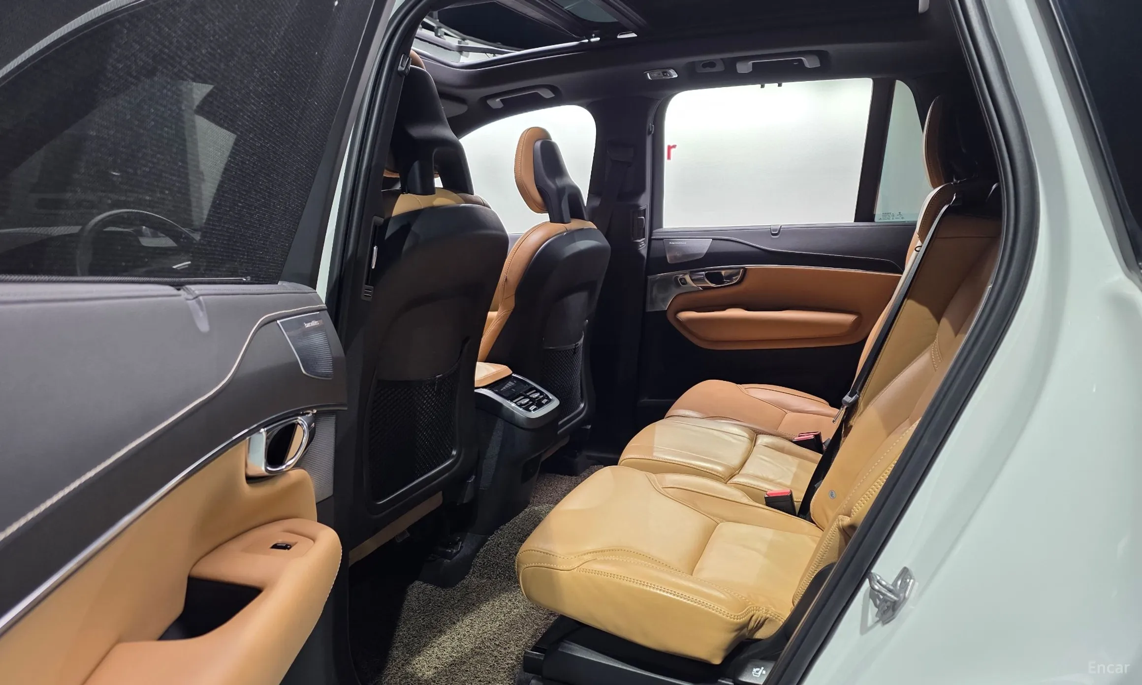 Volvo XC90 Gen 2 превью 12