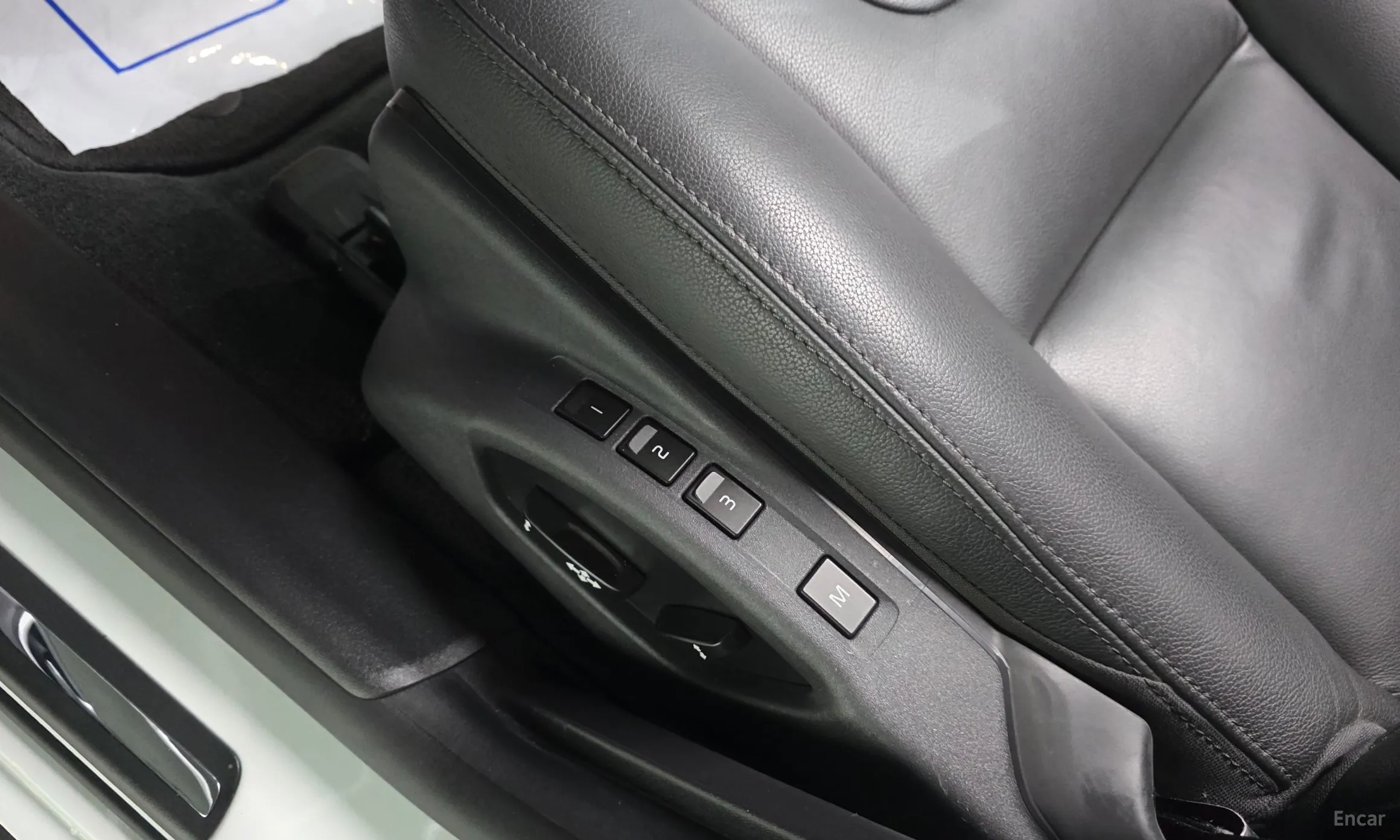 Volvo S60 превью 17