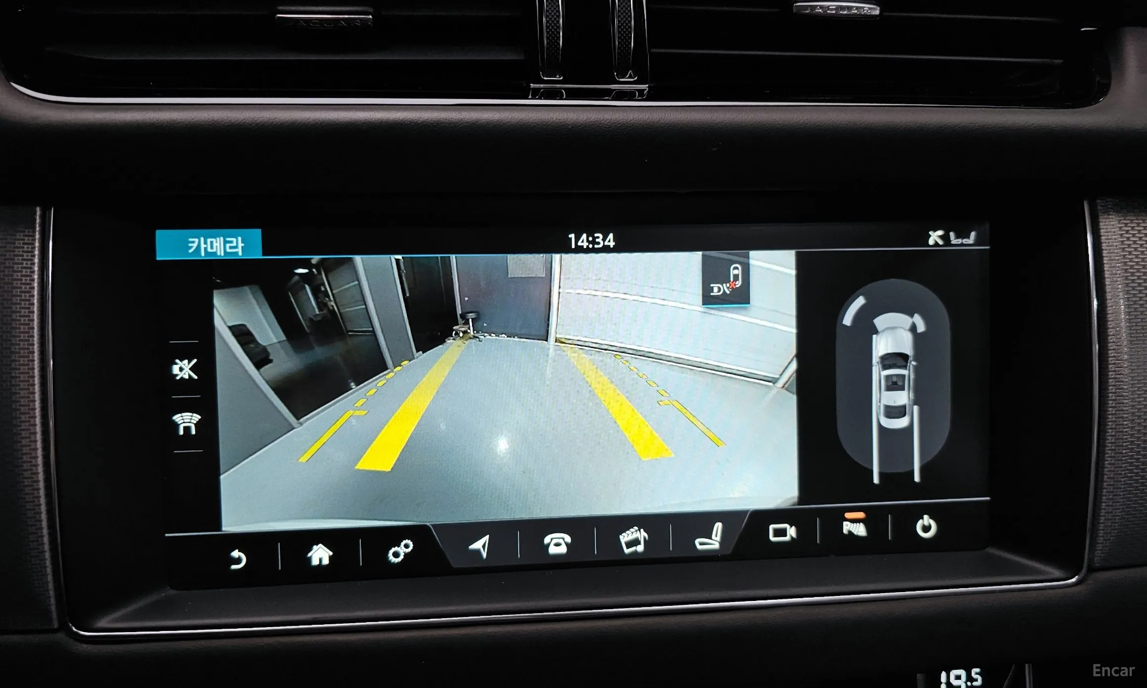 Jaguar XF (x260) превью 15
