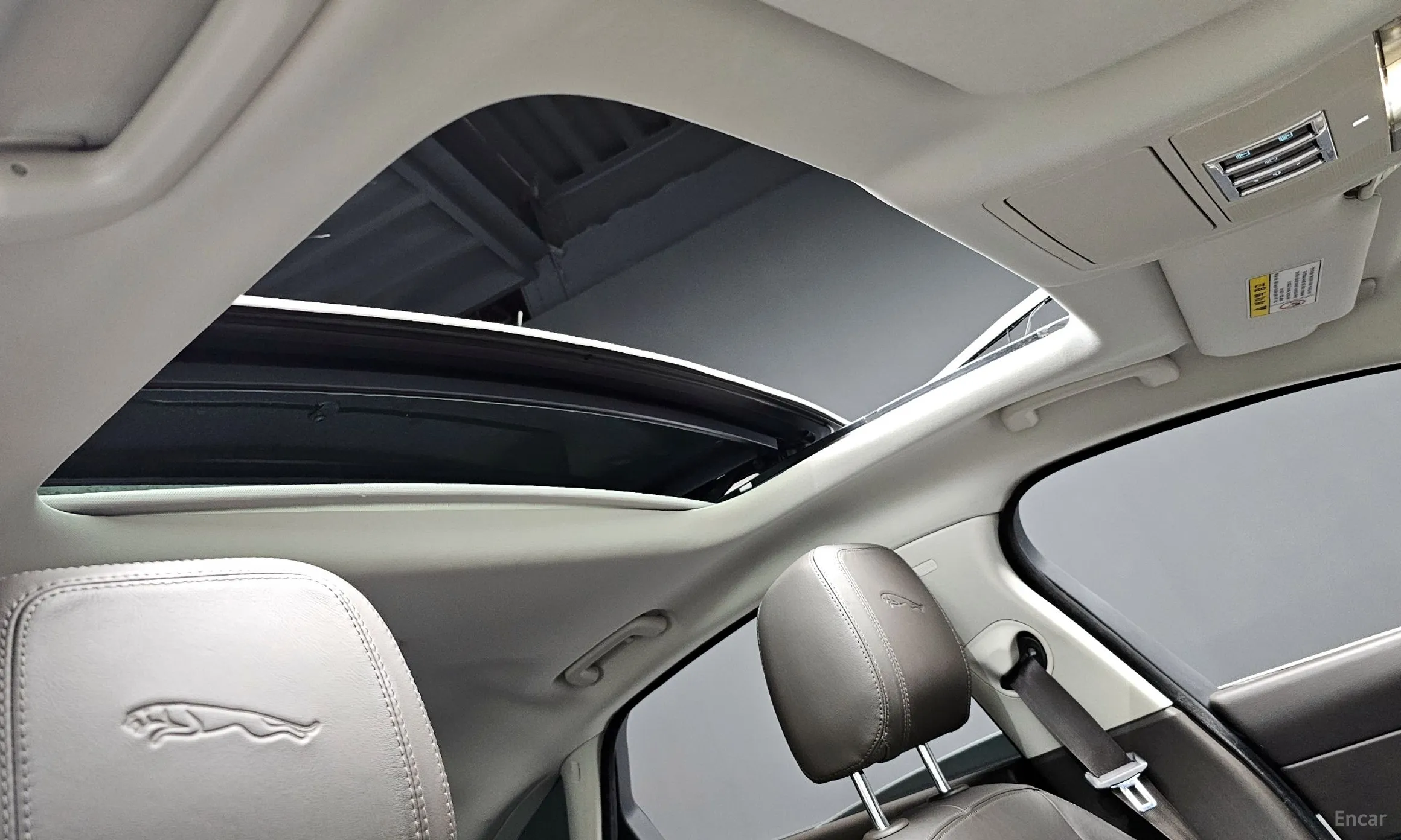 Jaguar XF (x260) превью 19