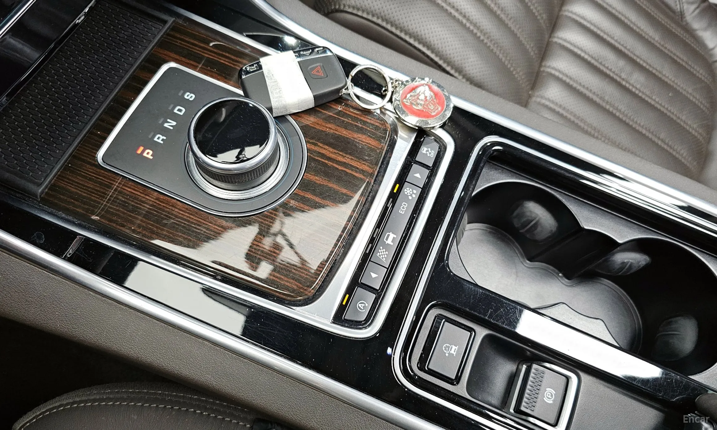 Jaguar XF (x260) превью 9