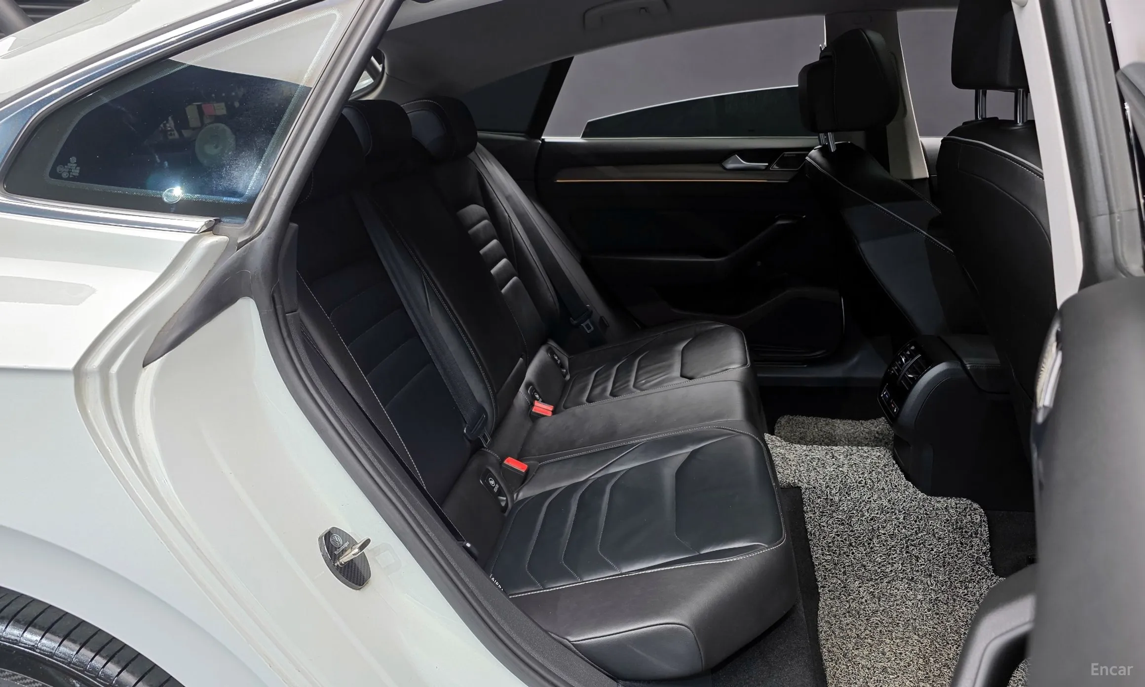 Volkswagen Ateon превью 12