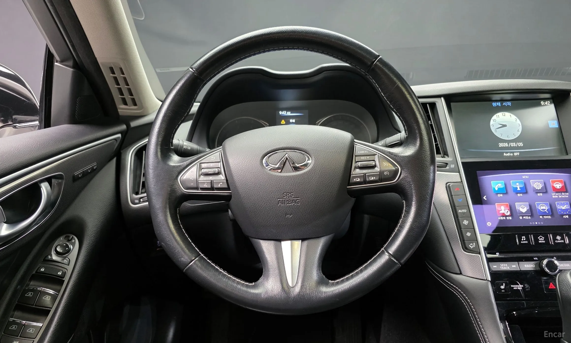 Infiniti Q50 превью 13