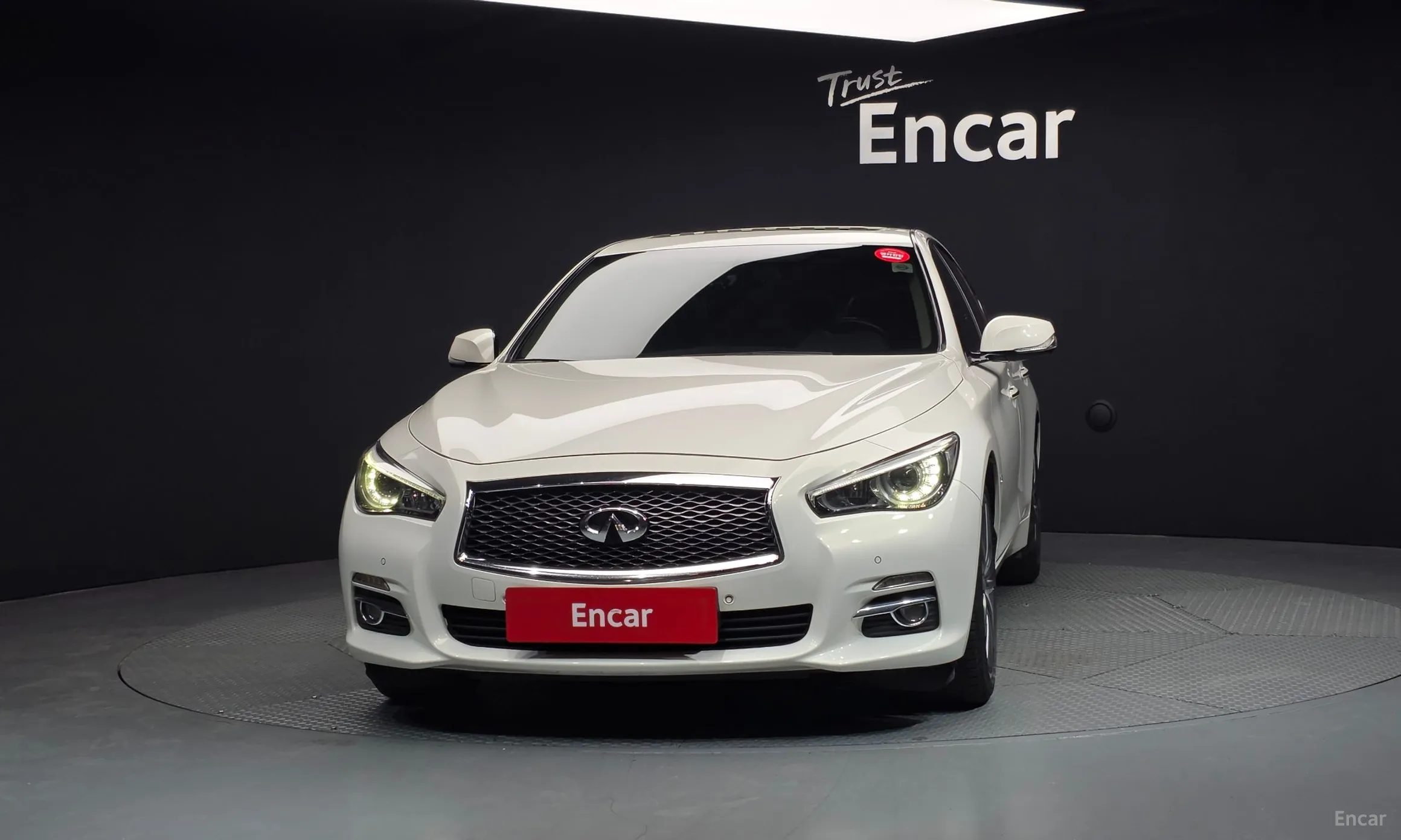 Infiniti Q50 превью 3