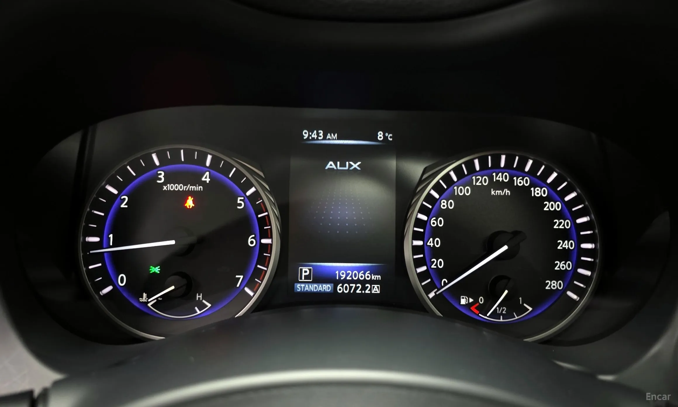 Infiniti Q50 превью 8