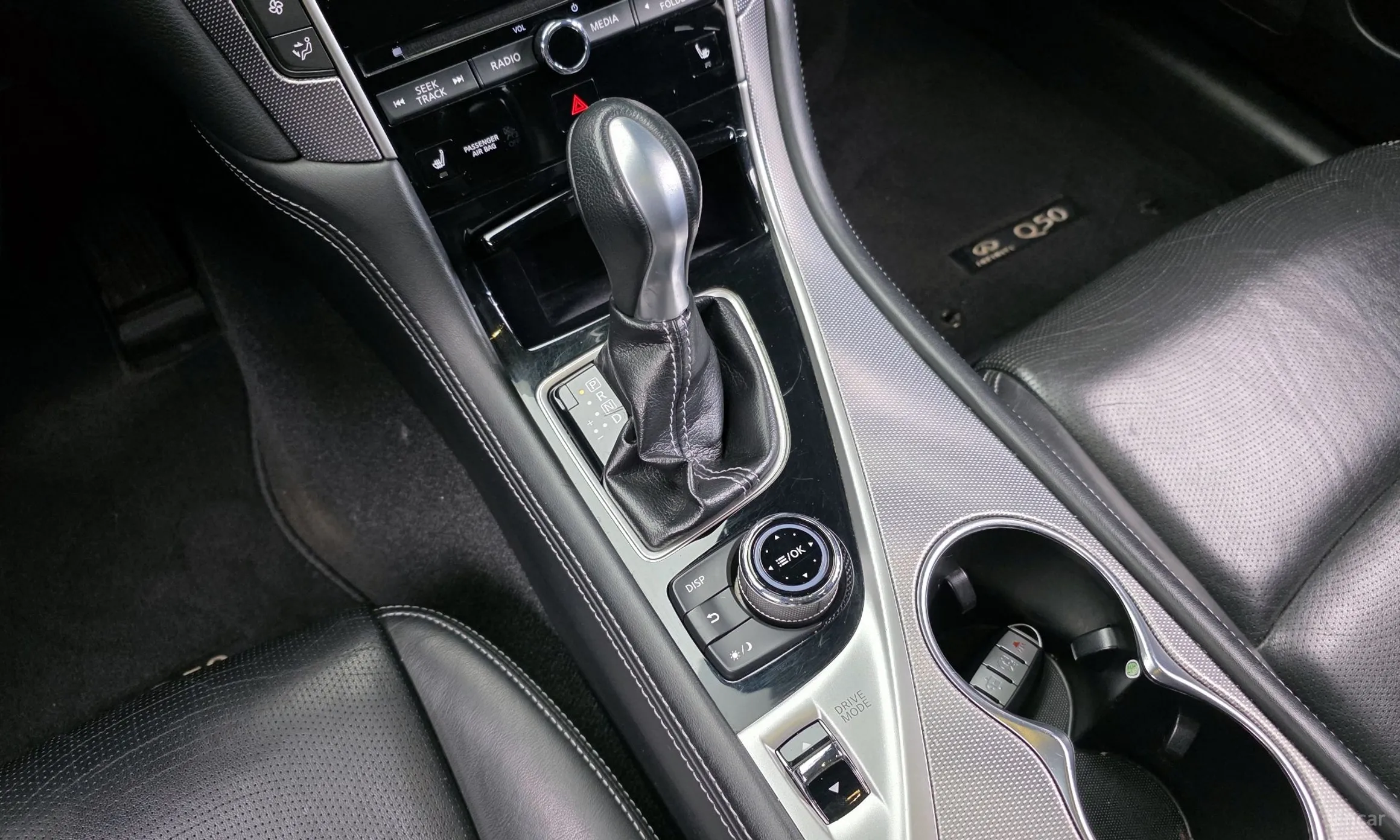 Infiniti Q50 превью 9