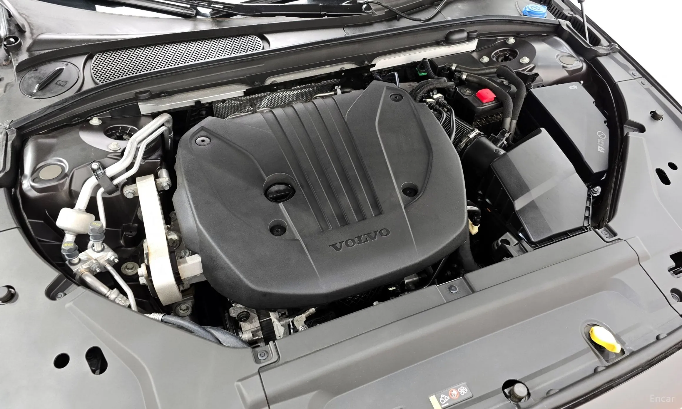 Volvo S90 превью 6
