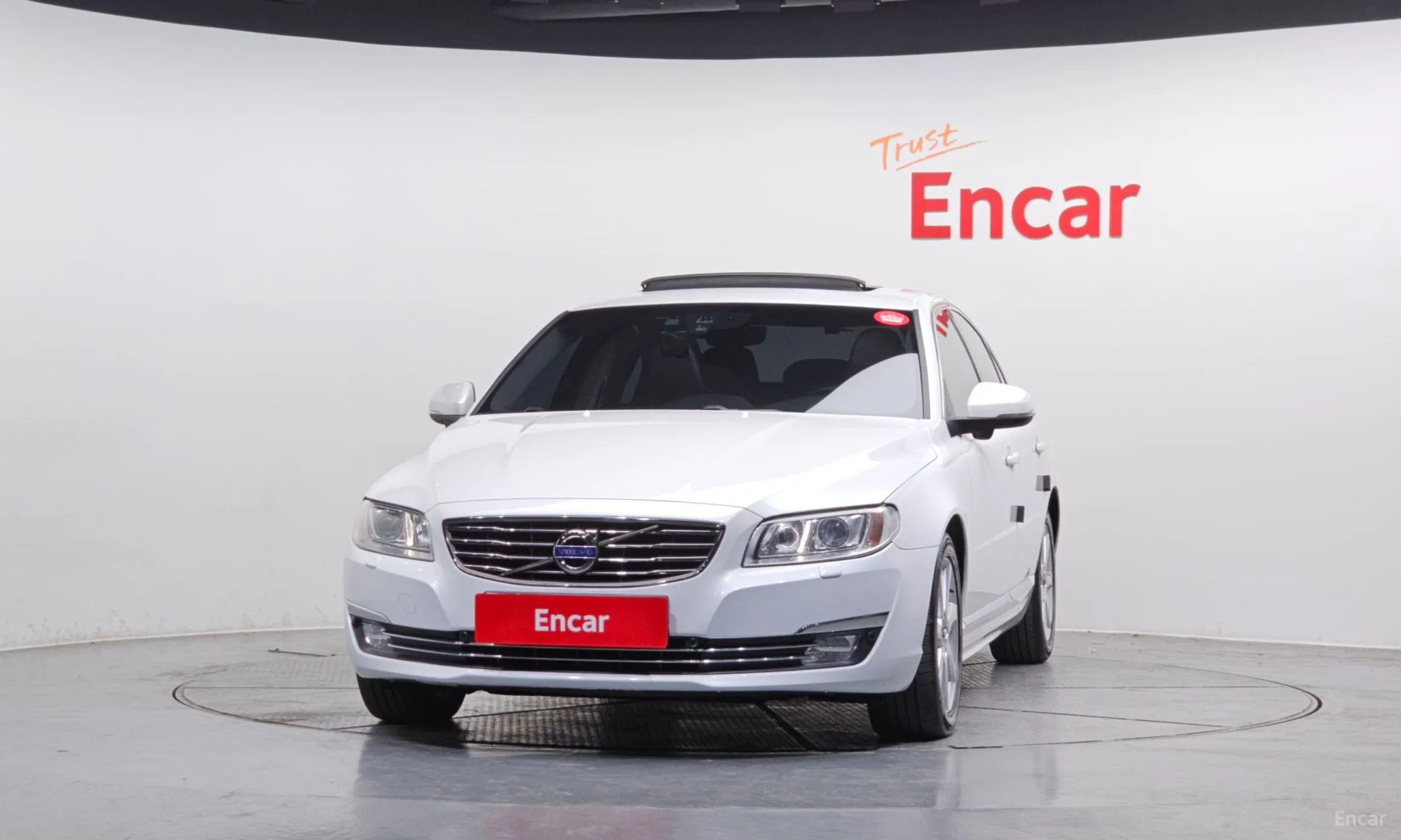 Volvo S80 превью 3