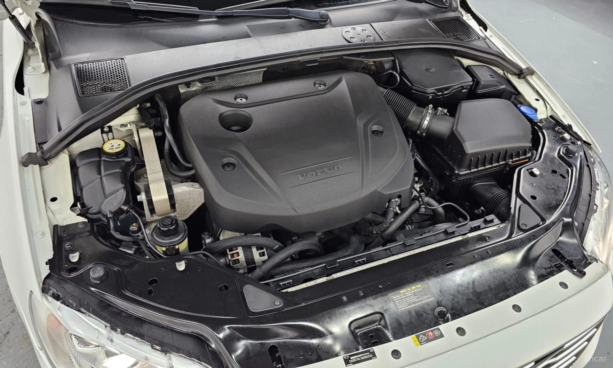 Volvo S80 превью 6