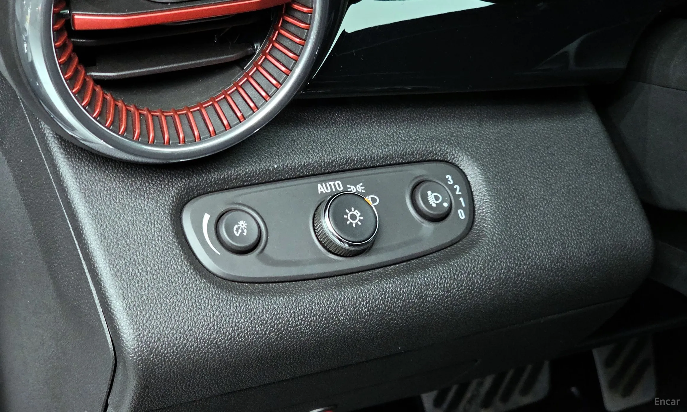 Chevrolet (GM Daewoo) Trax Crossover превью 16