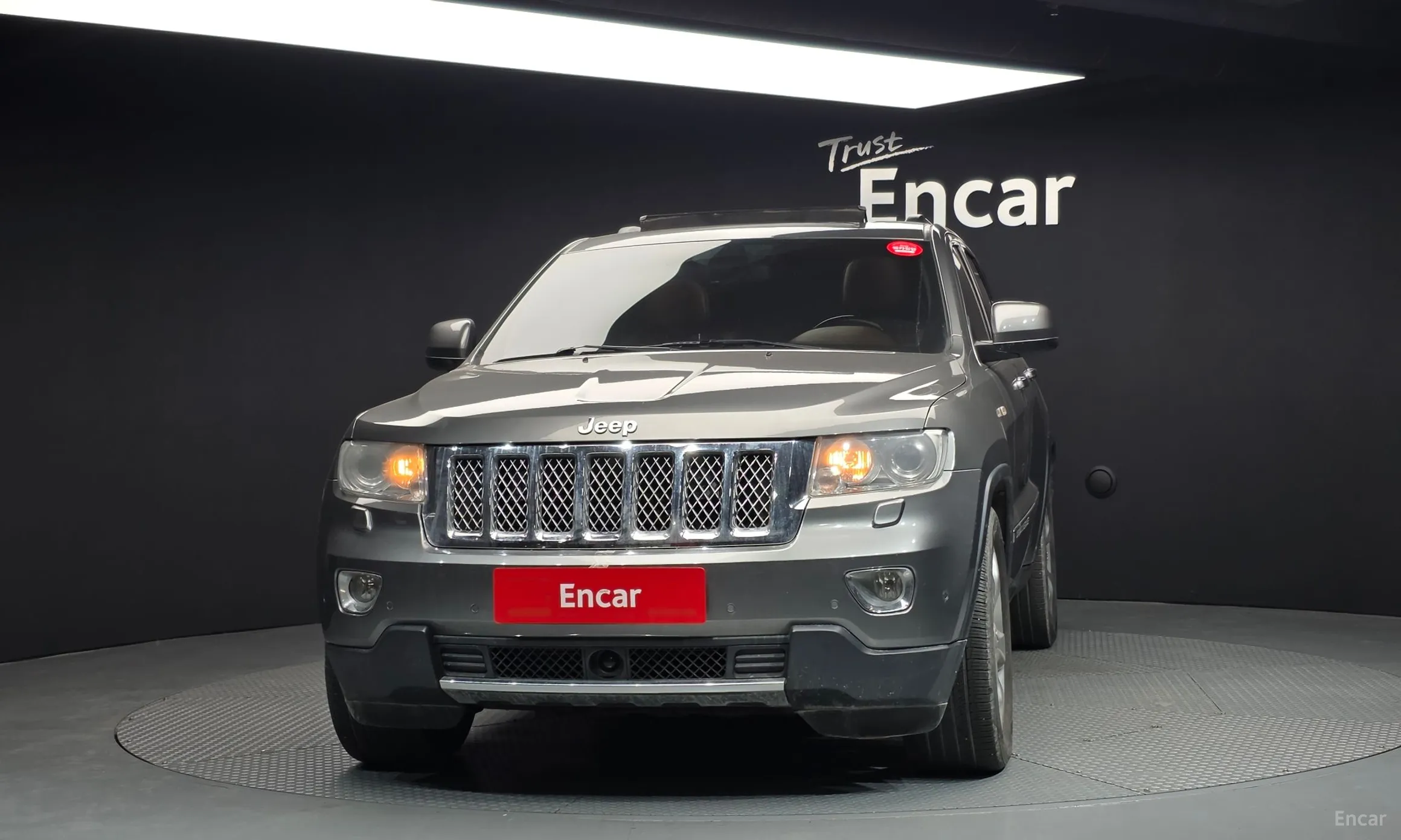 Jeep Grand Cherokee превью 3