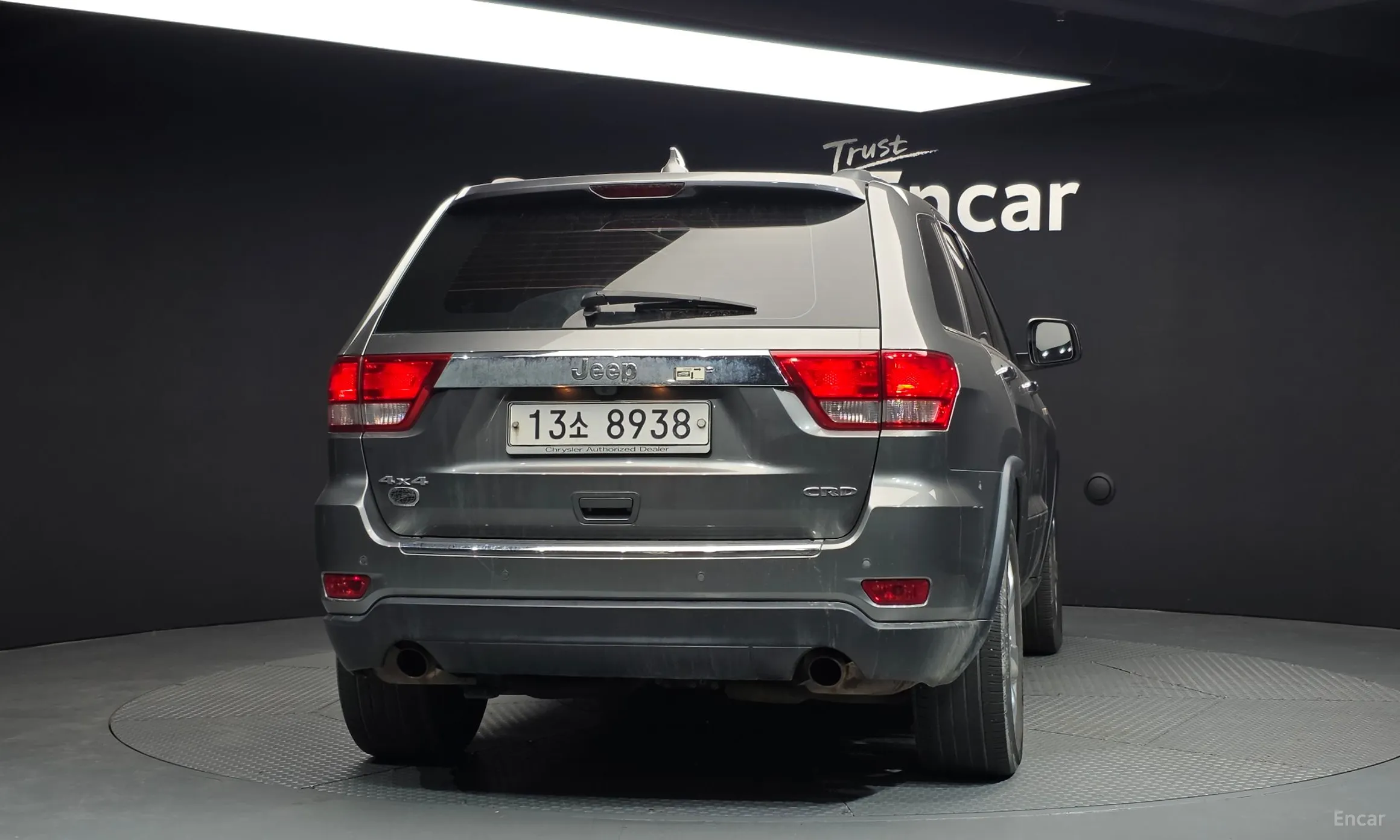 Jeep Grand Cherokee превью 4