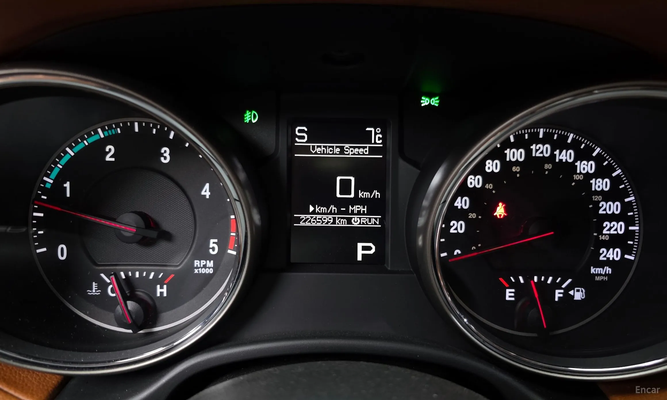 Jeep Grand Cherokee превью 8