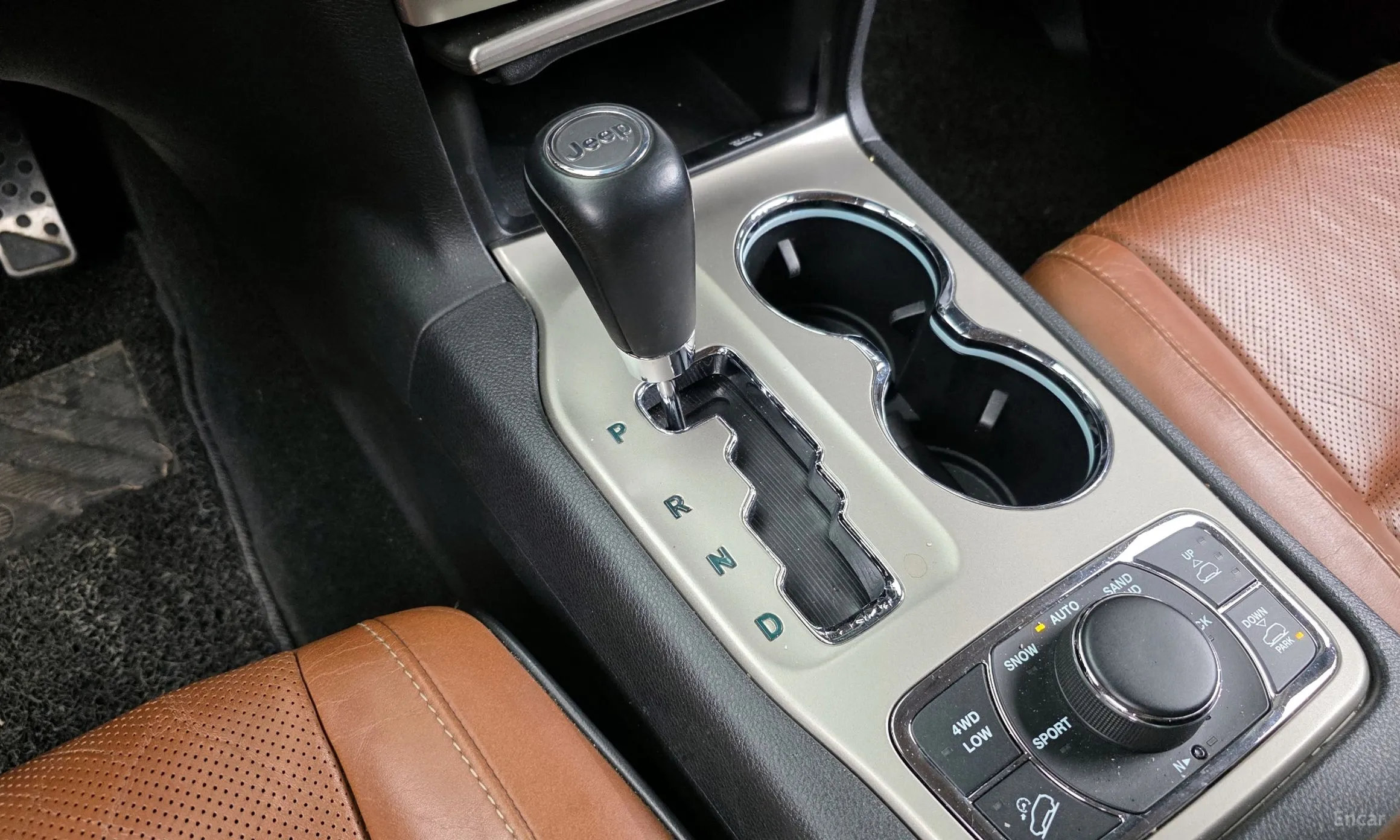Jeep Grand Cherokee превью 9