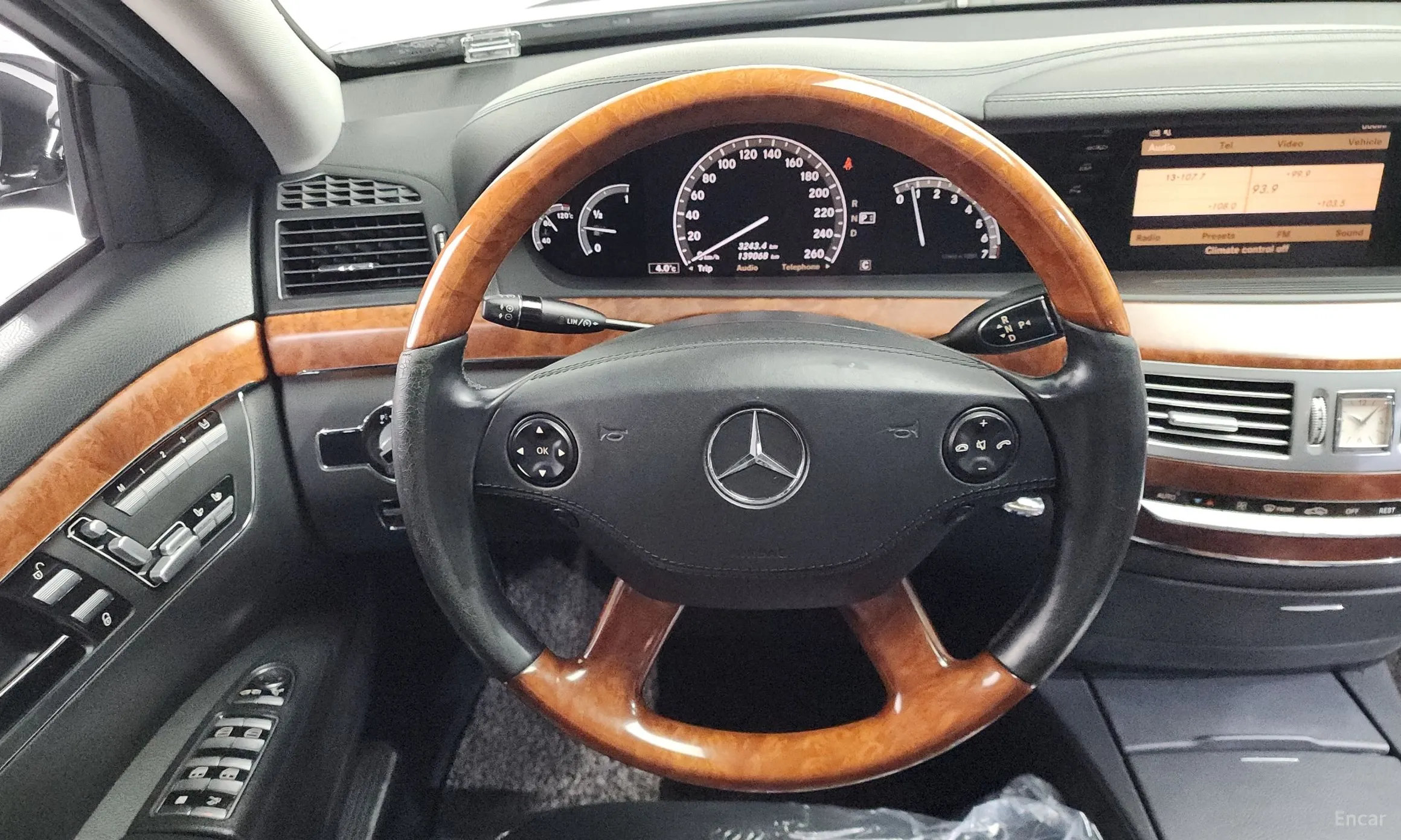 Mercedes Benz S-Class W221 превью 13