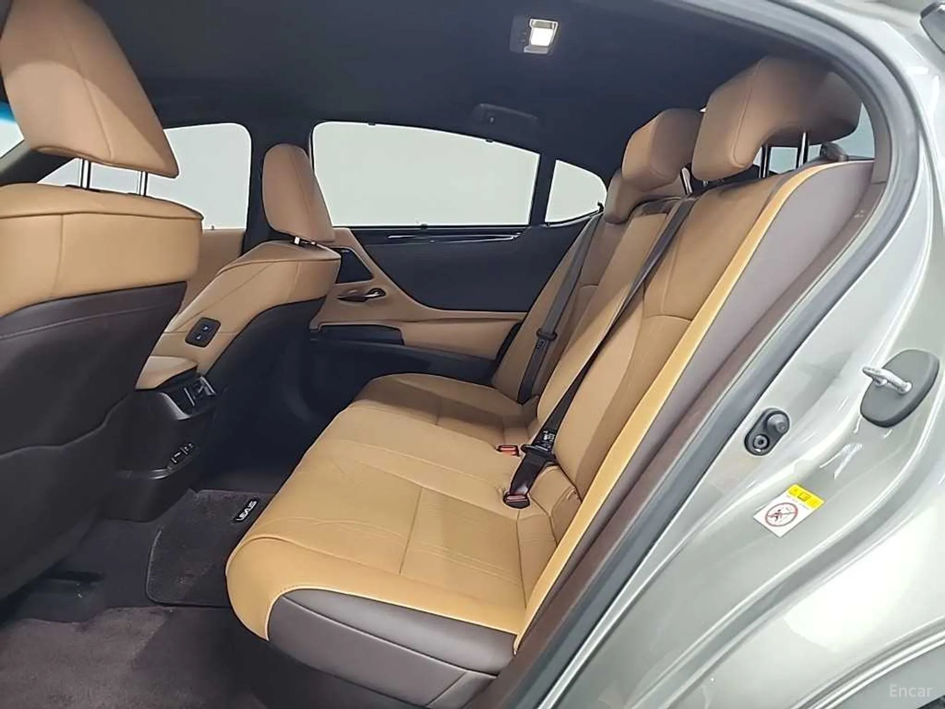 Lexus ES300h 7th Generation превью 12