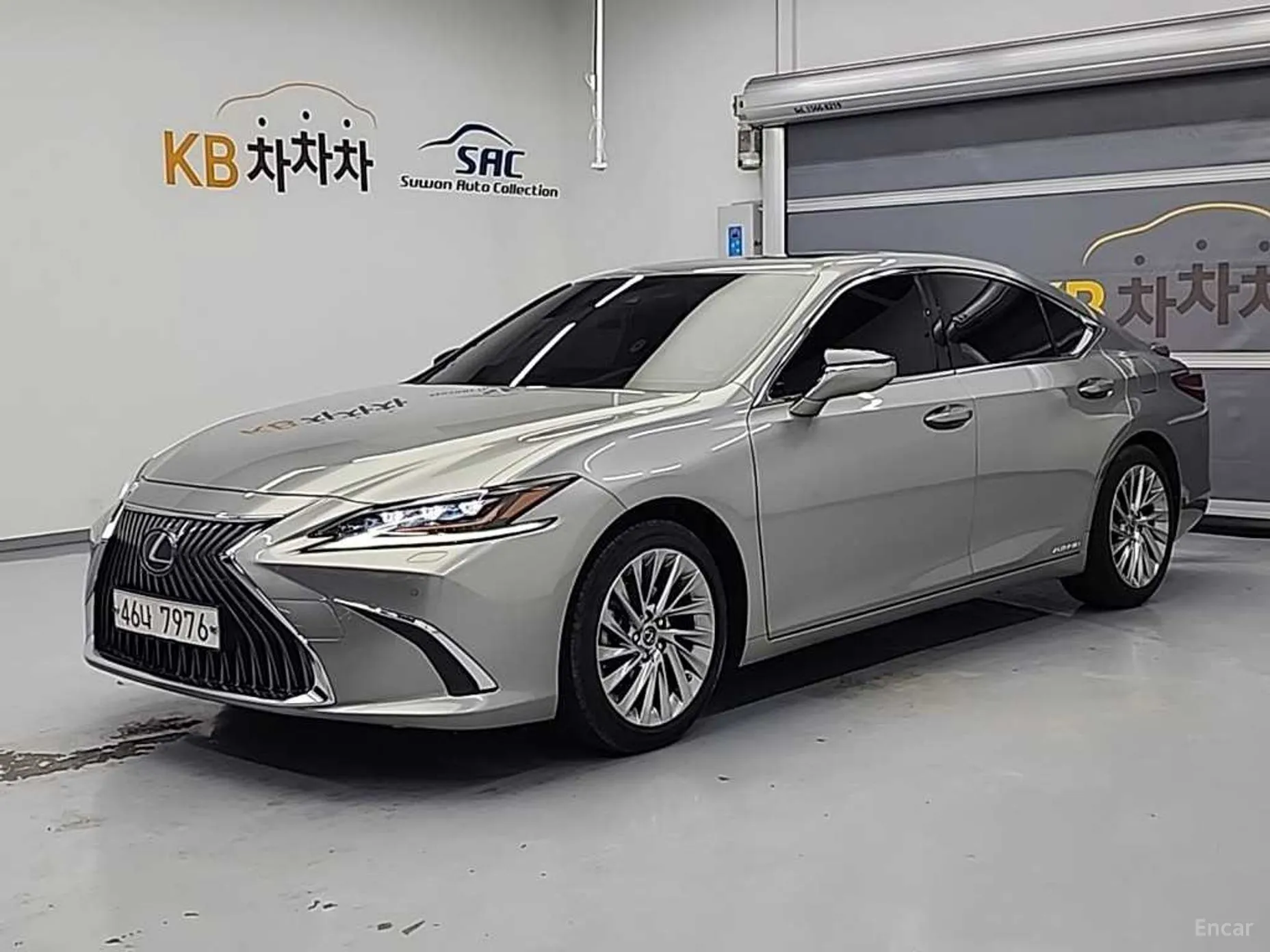 Lexus ES300h 7th Generation превью 2