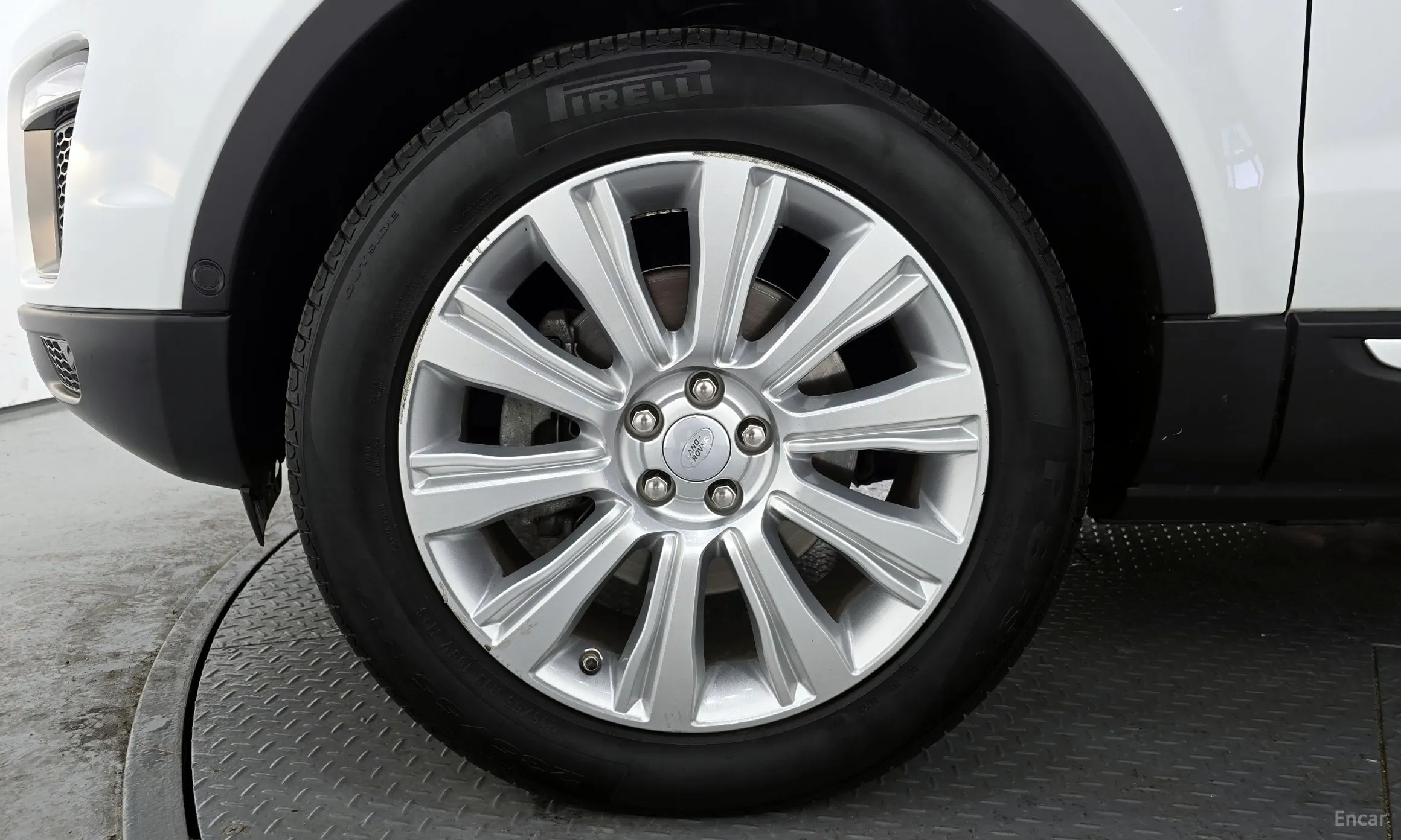 Land Rover Range Rover Evoque превью 5