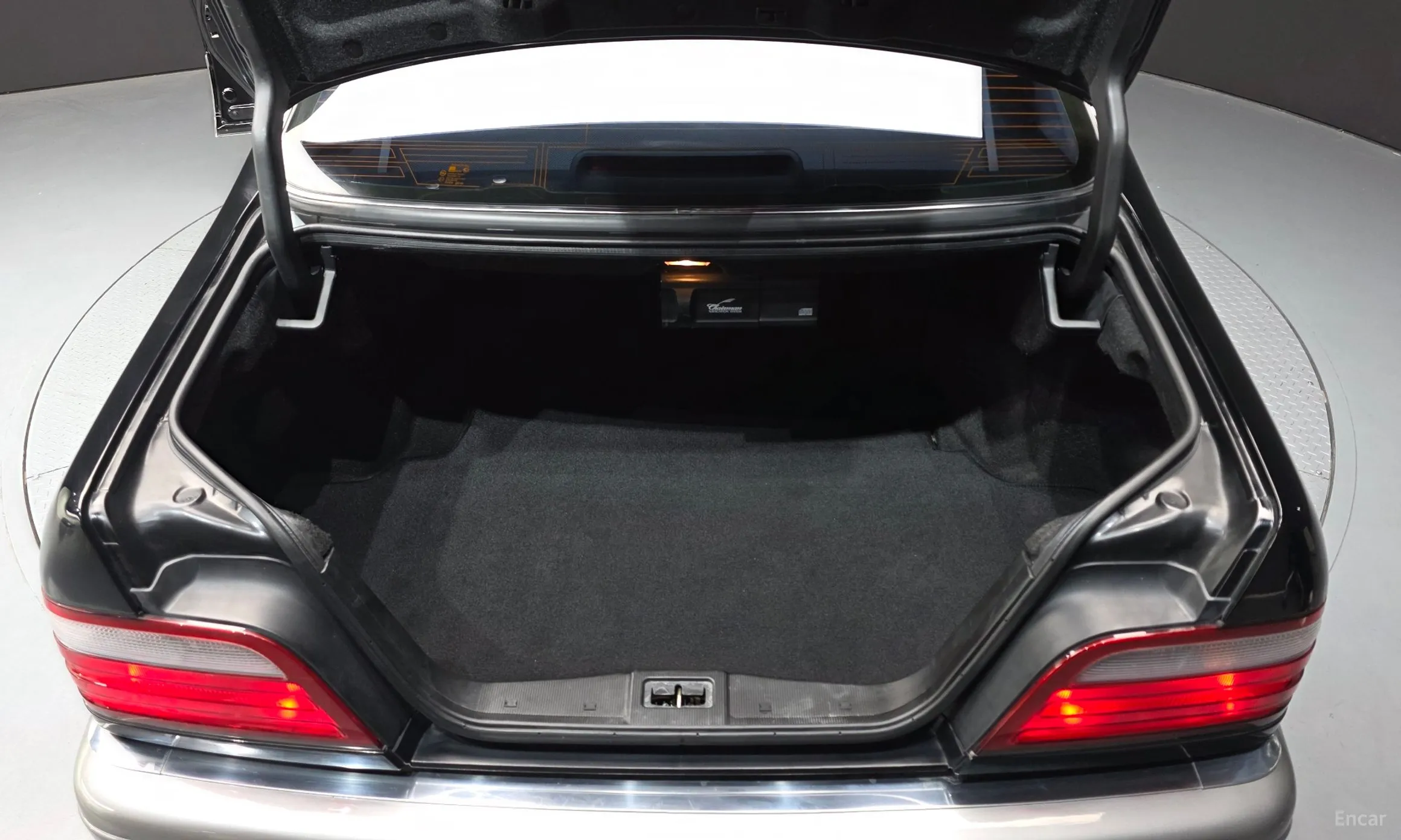 KG Mobility (SsangYong) Chairman превью 20