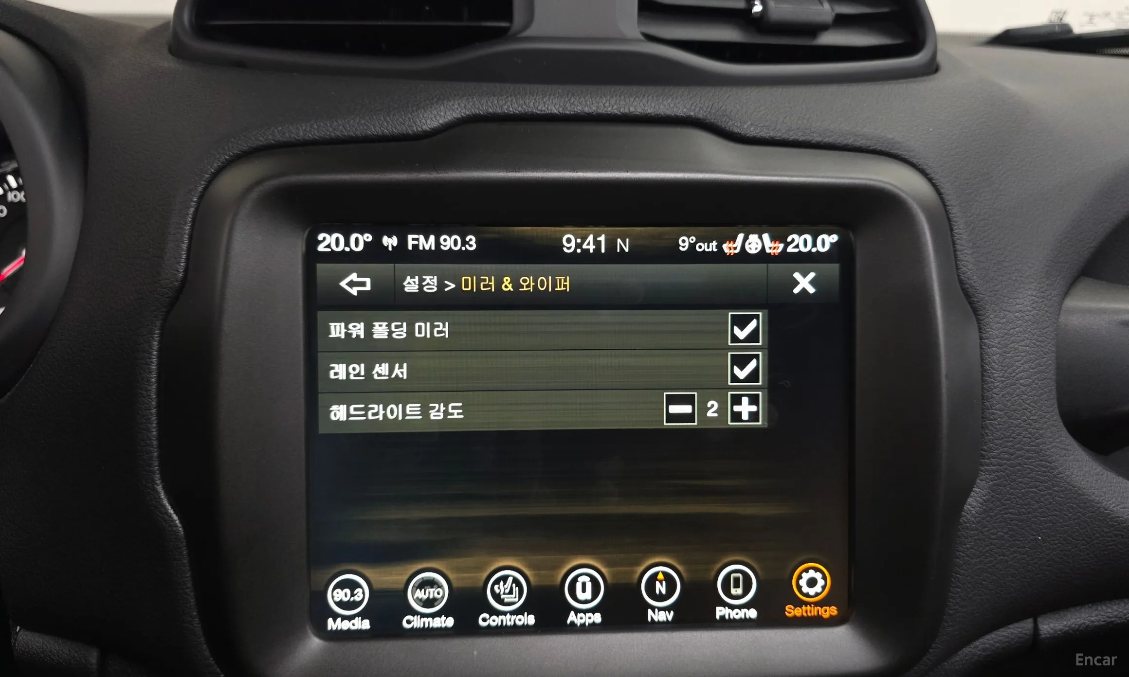 Jeep Renegade превью 19