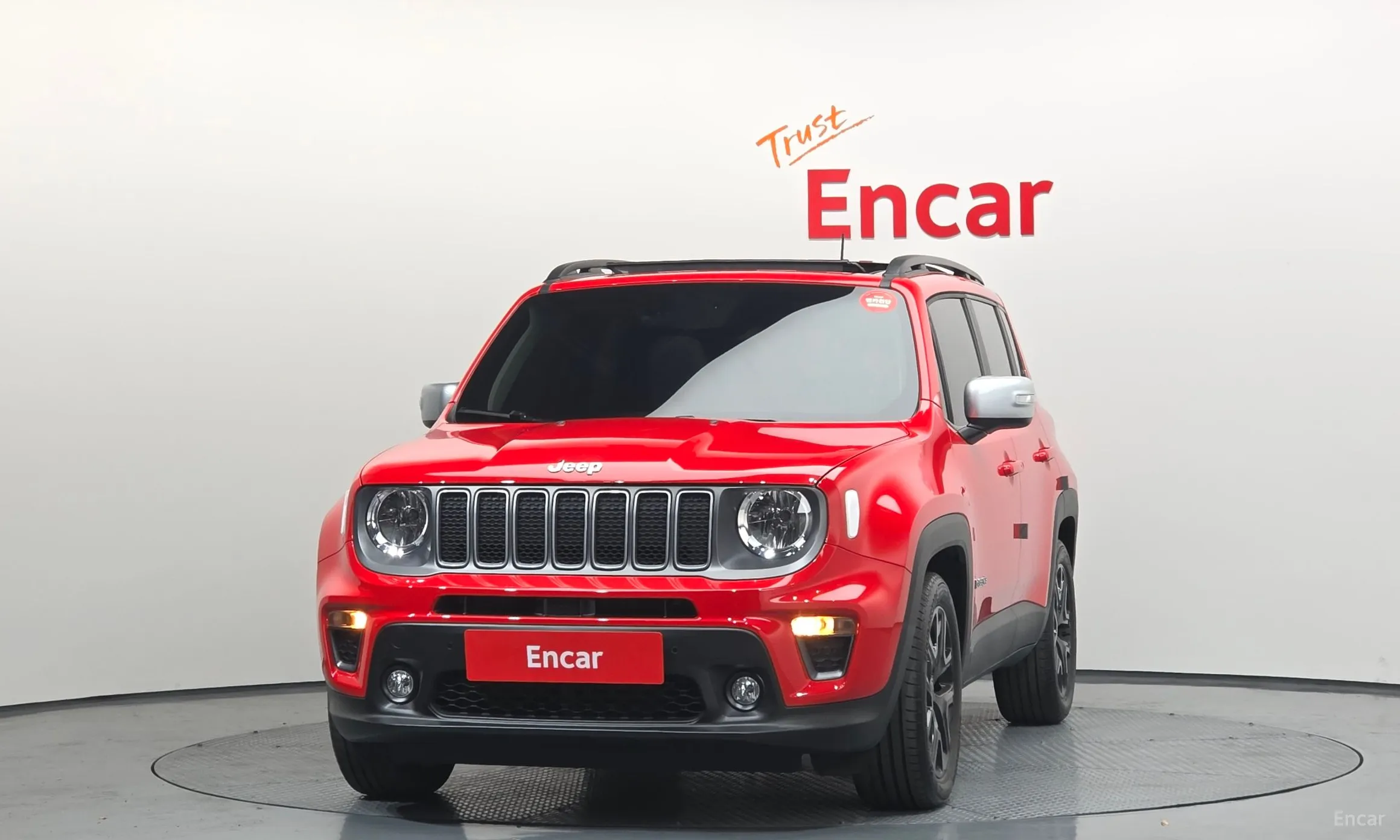 Jeep Renegade превью 3