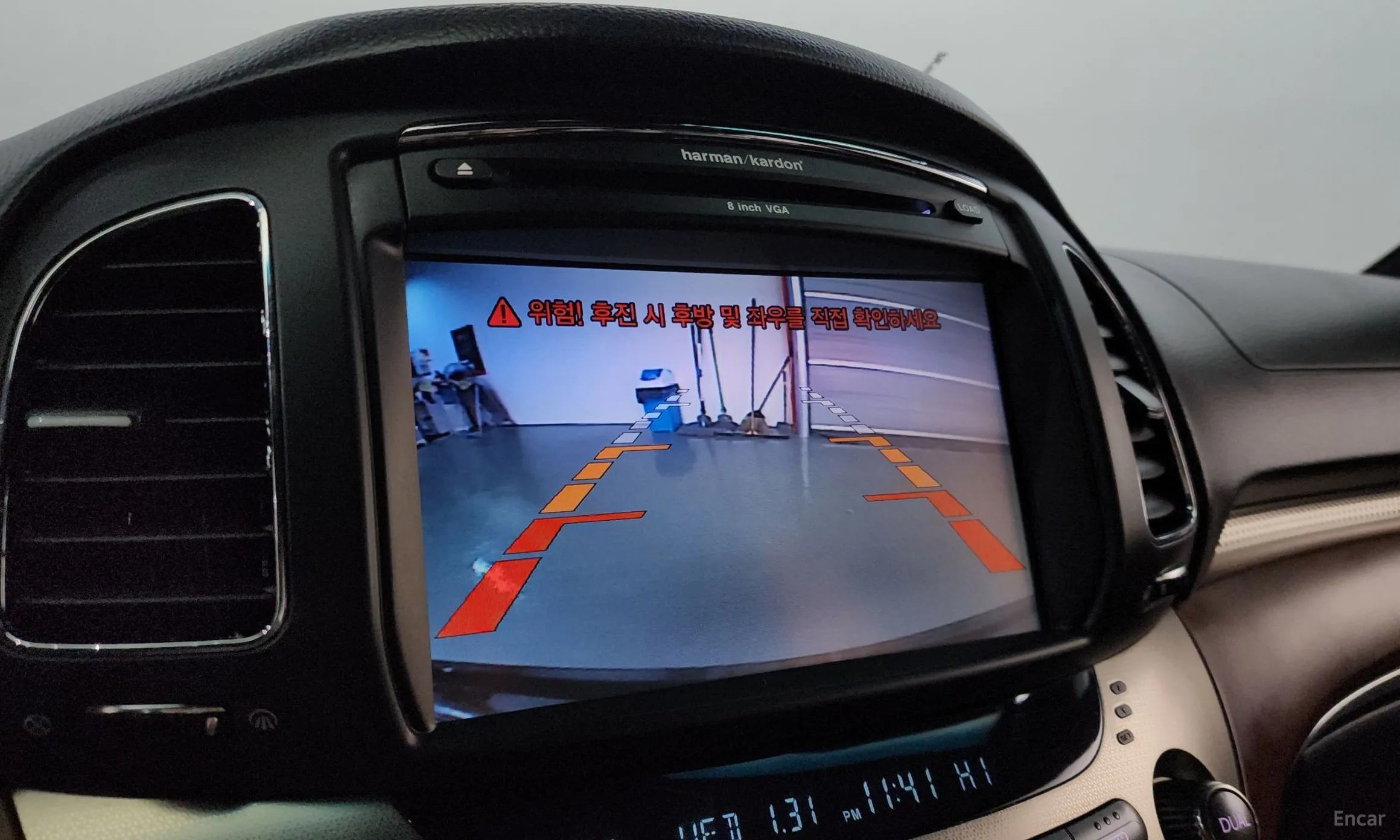 KG Mobility (SsangYong) Chairman W превью 17