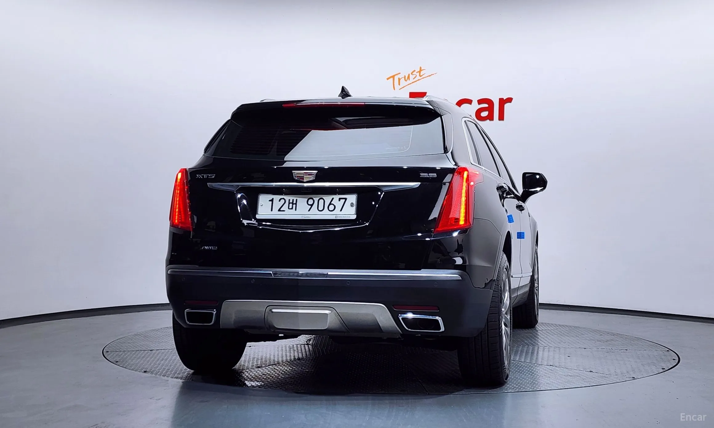Cadillac XT5 превью 4