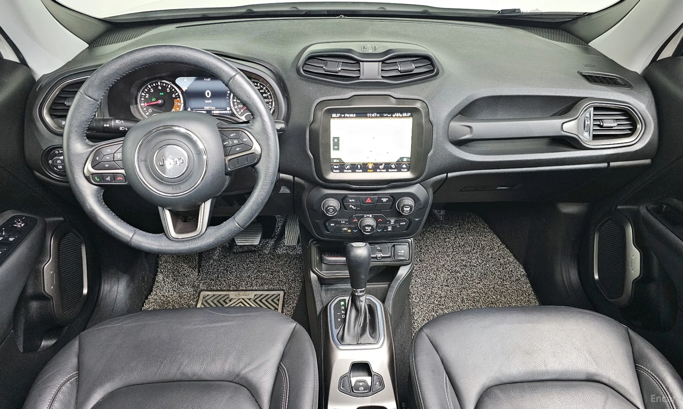 Jeep Renegade превью 7