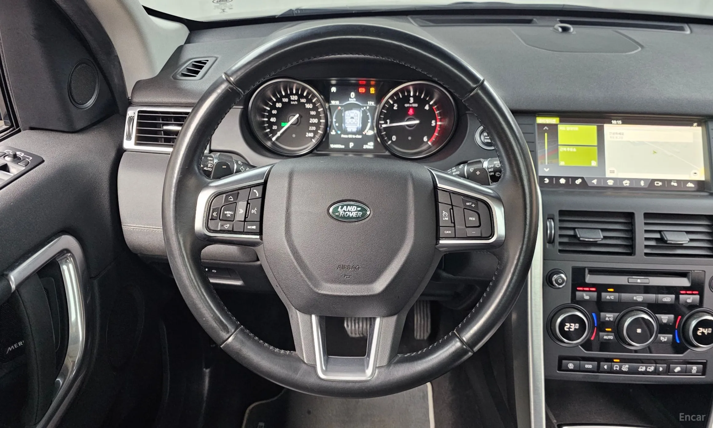 Land Rover Discovery Sports превью 13