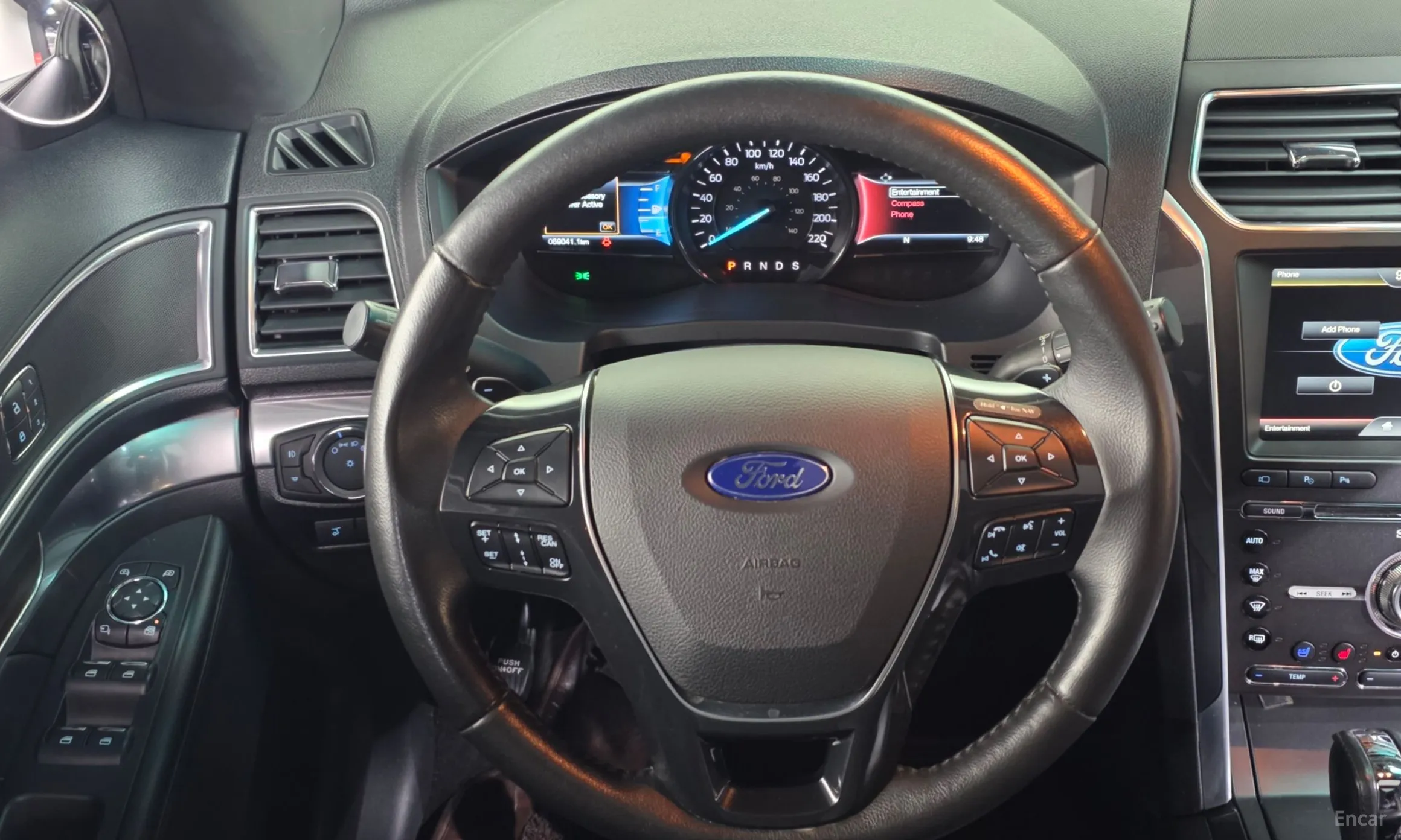Ford Explorer превью 13