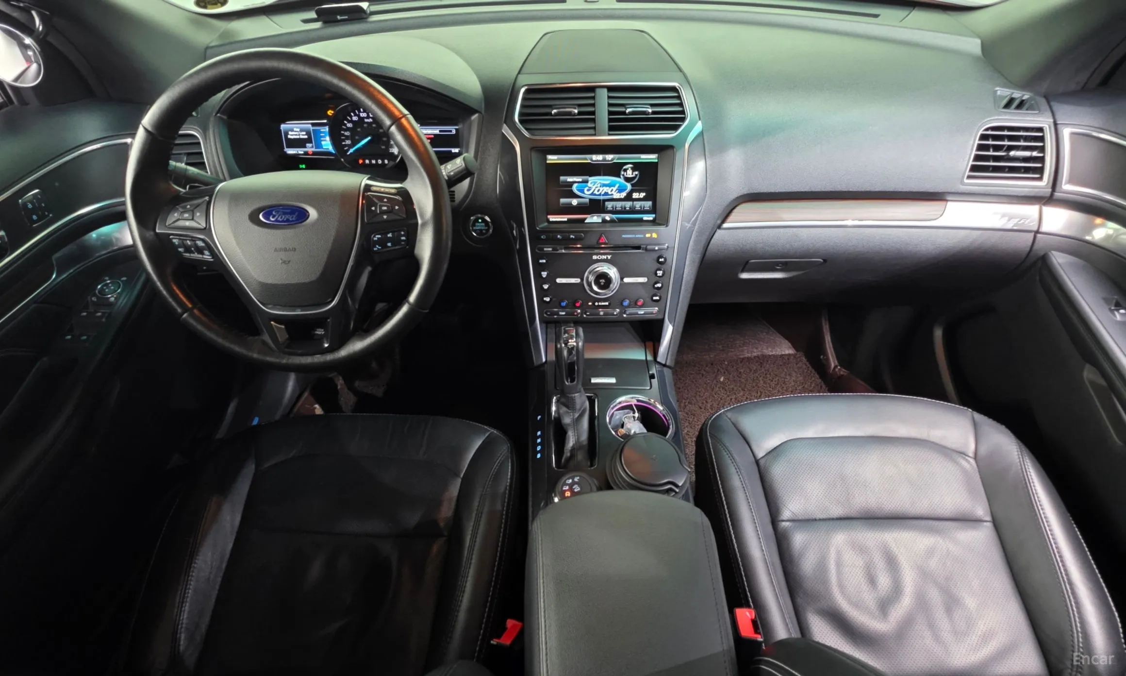 Ford Explorer превью 7