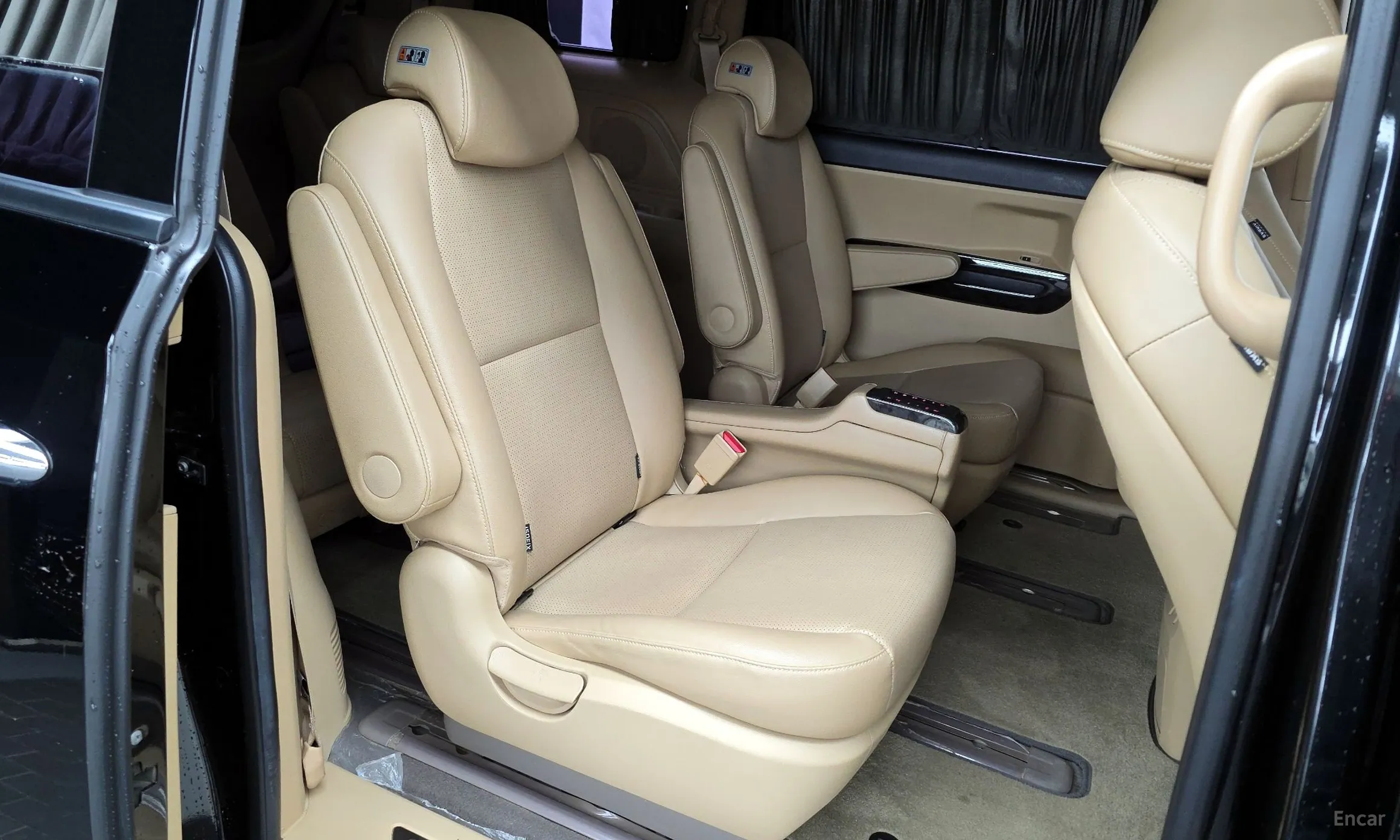 Kia Carnival превью 12