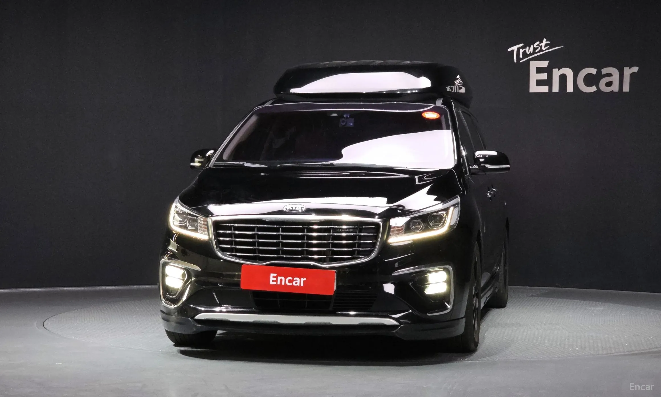 Kia Carnival превью 3