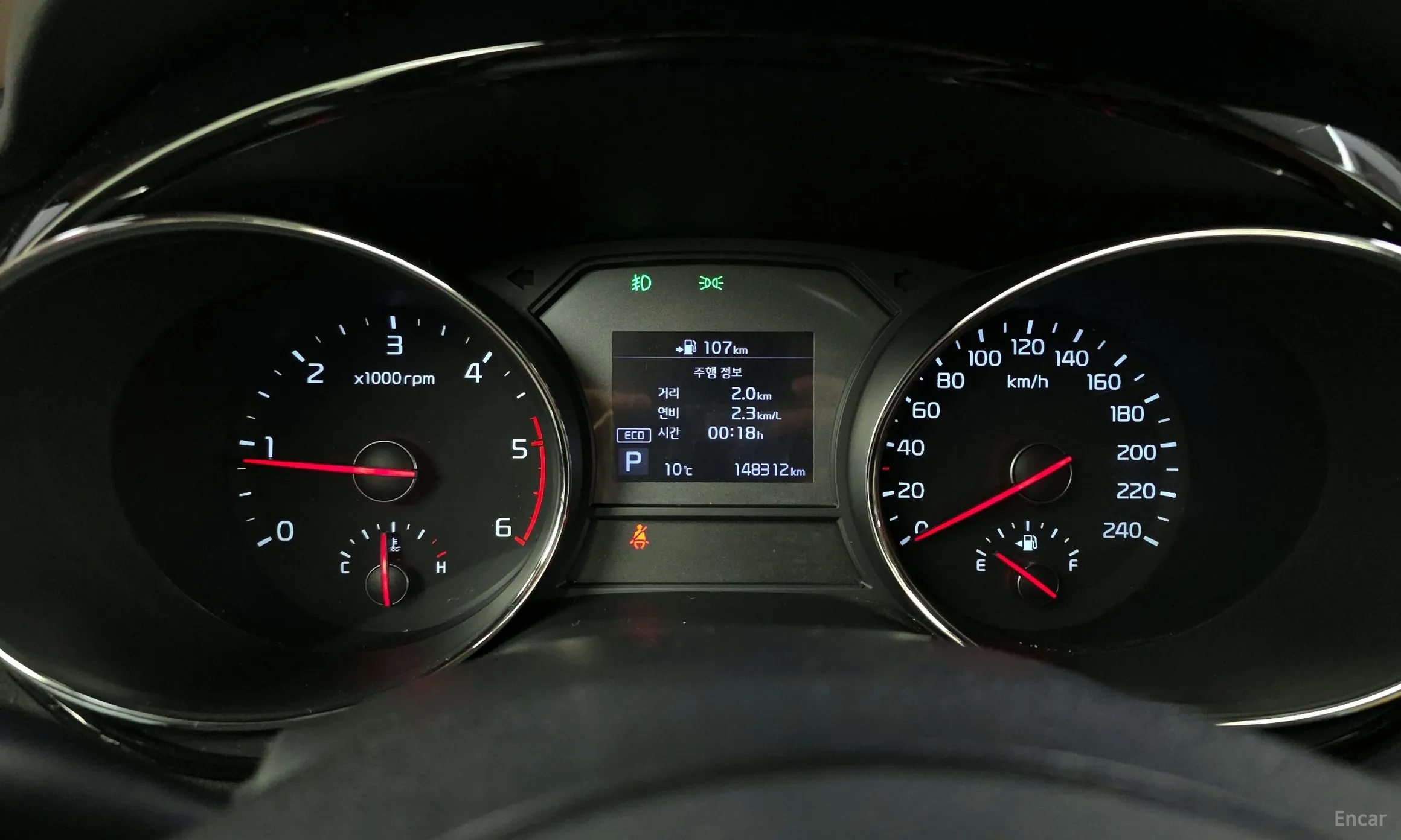 Kia Carnival превью 8
